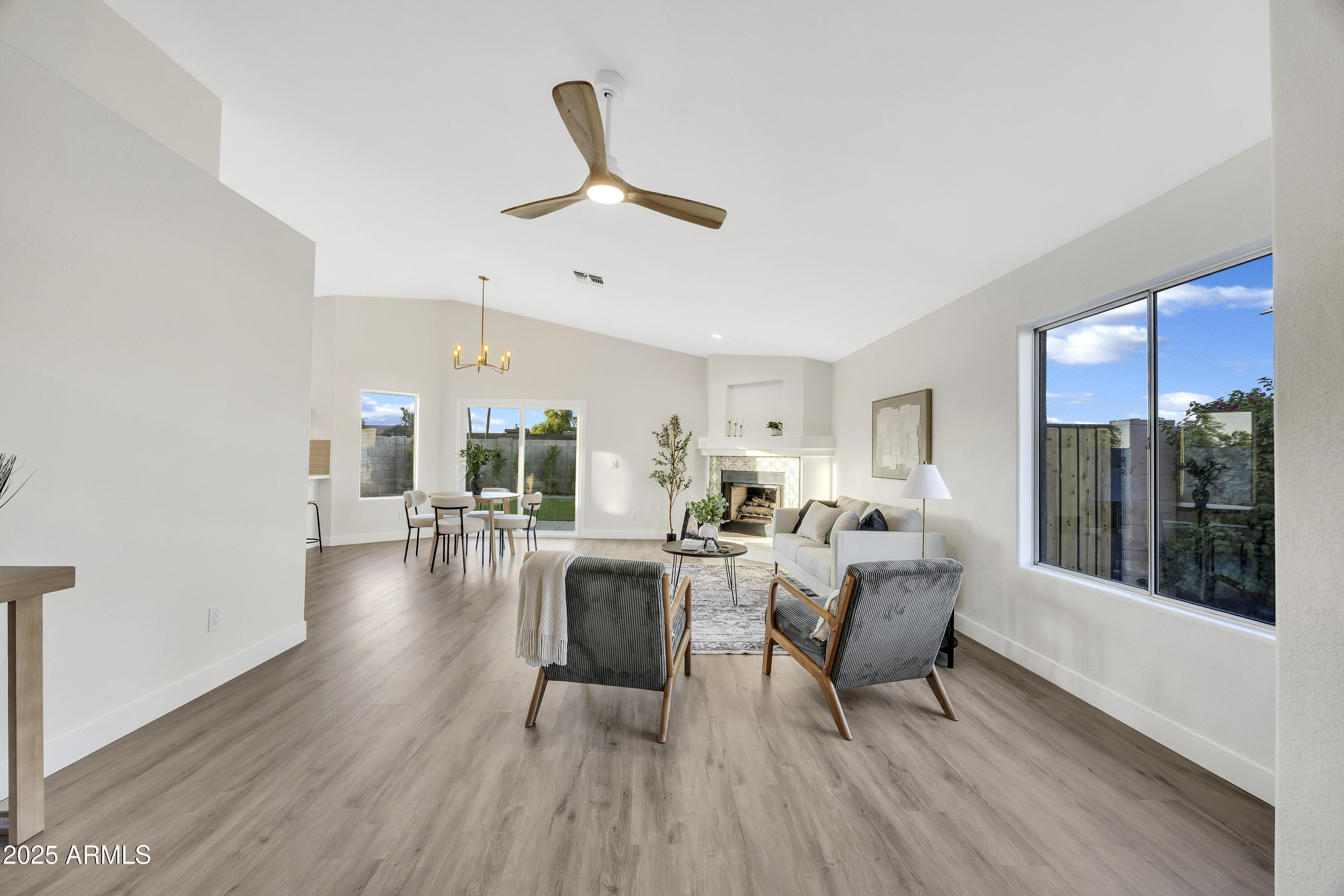 7702 W PALO VERDE Drive