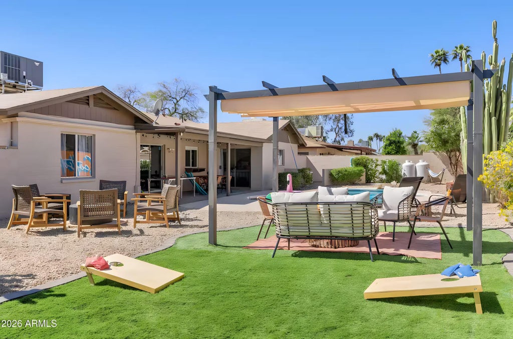 Photo of 6260 E Winchcomb Drive, Scottsdale, AZ 85254 (MLS # 7094848)