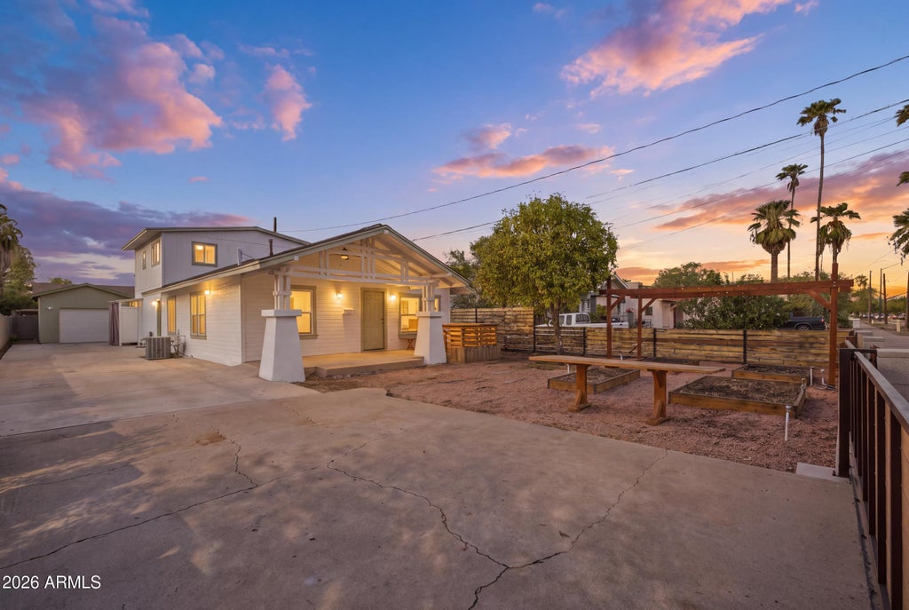 Photo of 132 S Hibbert, Mesa, AZ 85210 (MLS # 7095167)