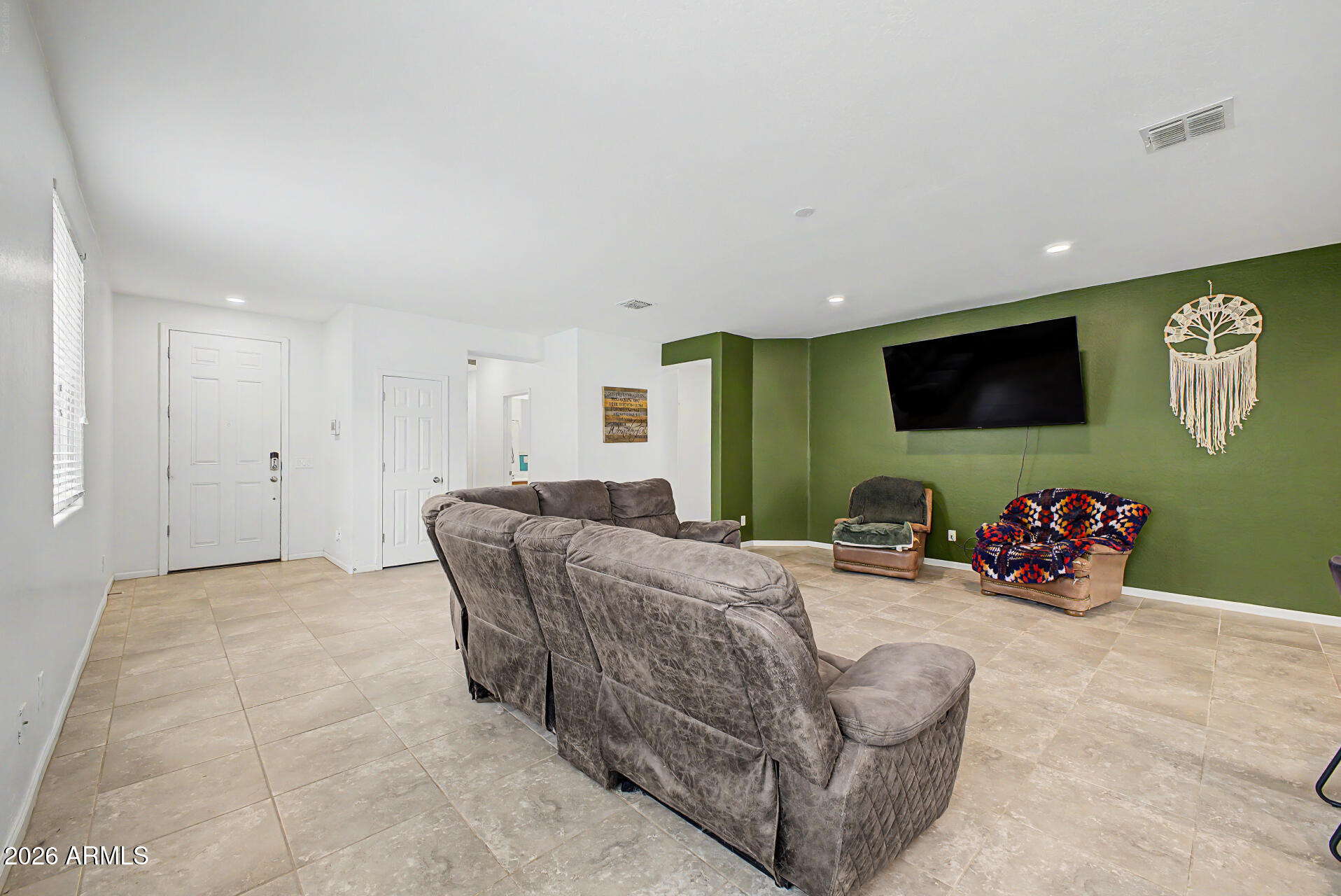 3514 E COWBOY COVE Trail