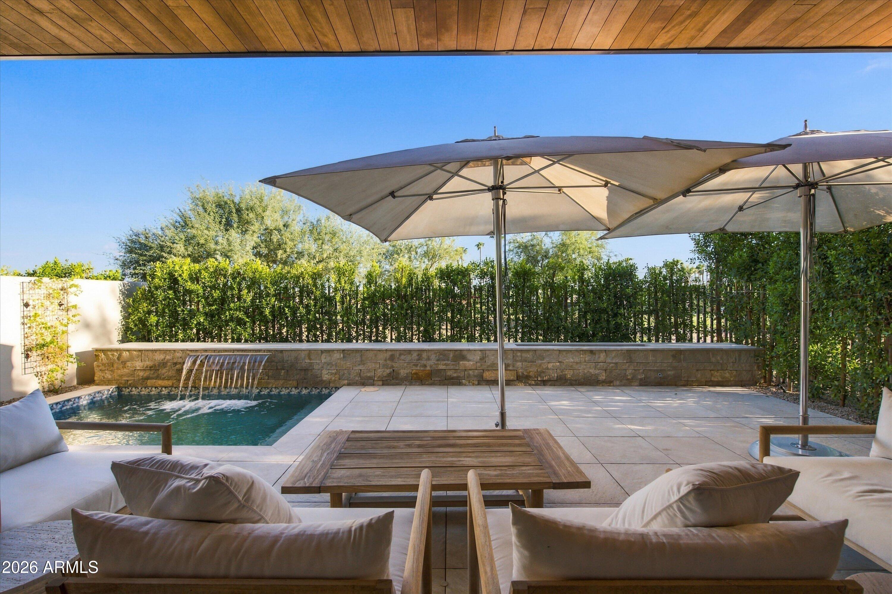 6311 E PHOENICIAN Boulevard 17