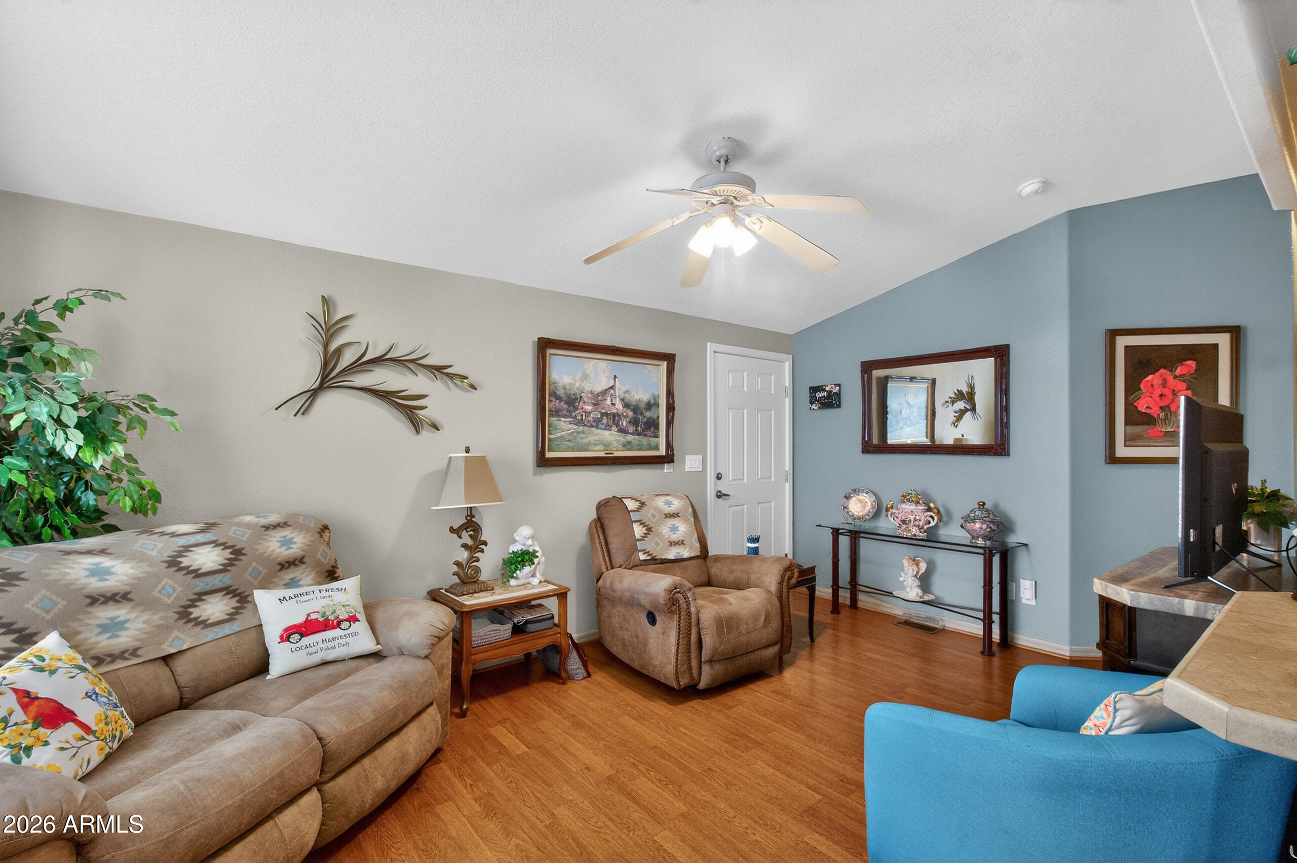 5735 E MCDOWELL Road 408