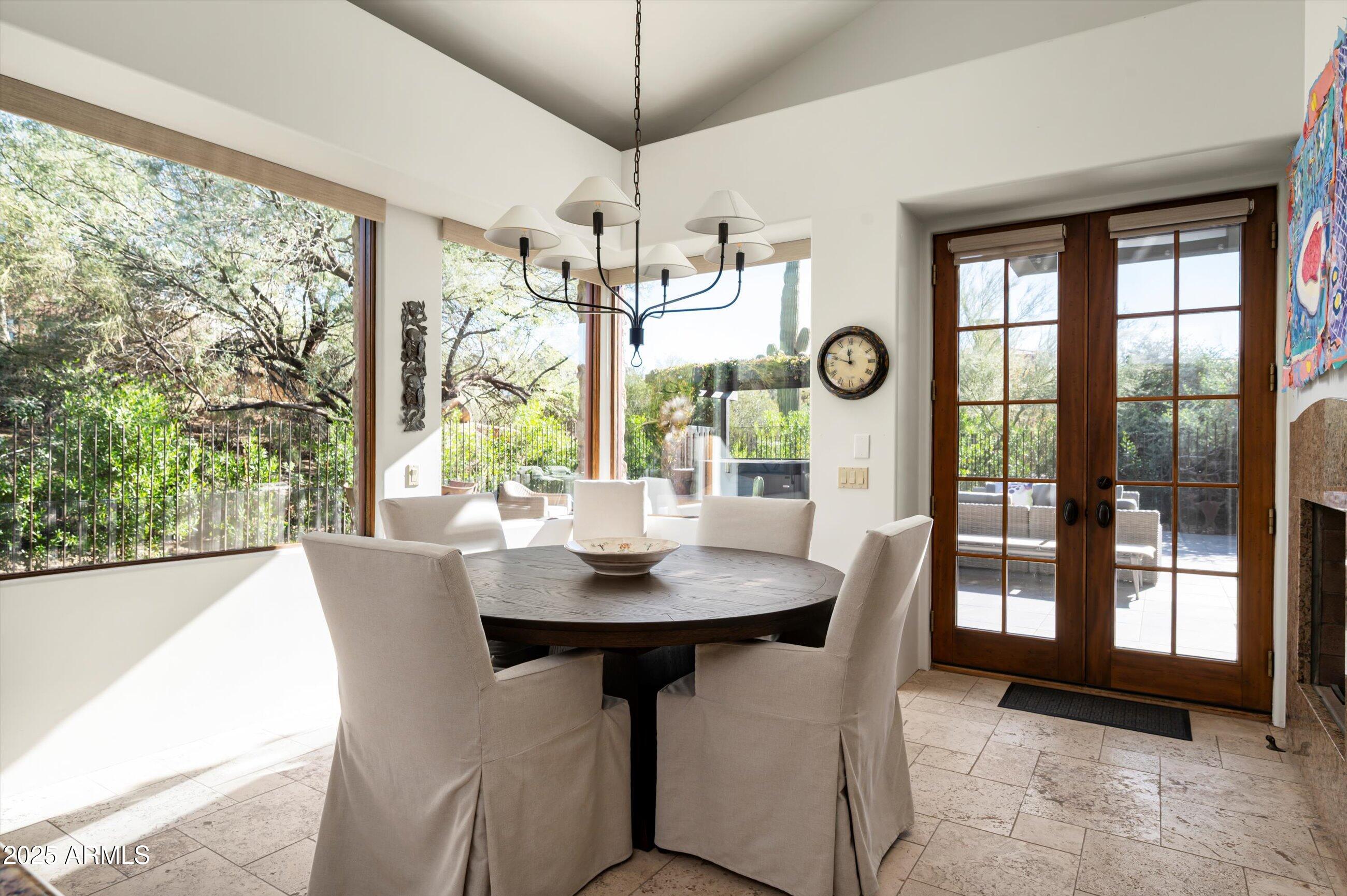 Estancia - Residential