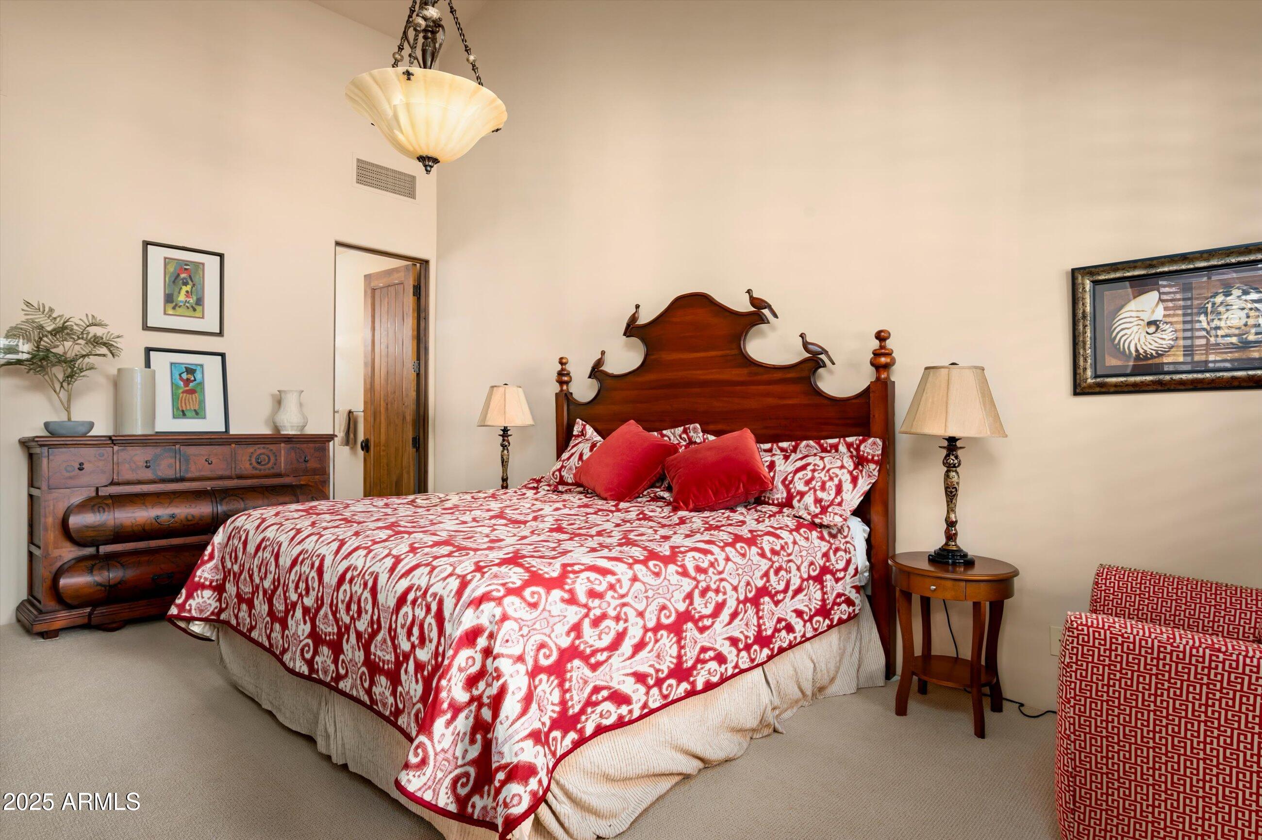 Estancia - Residential