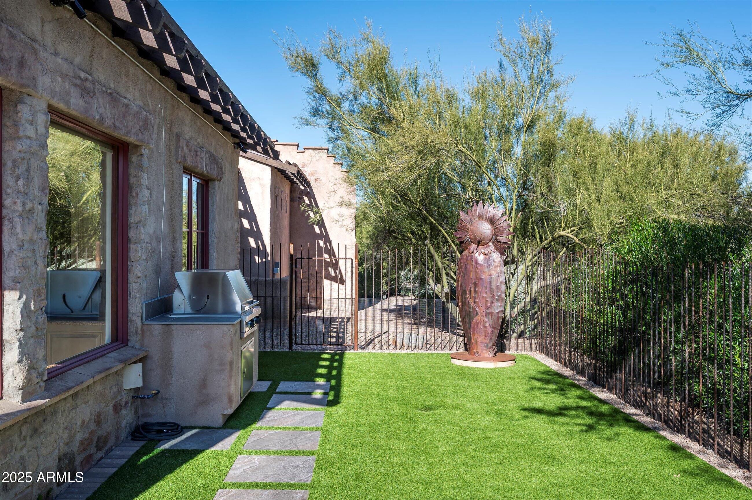 Estancia - Residential