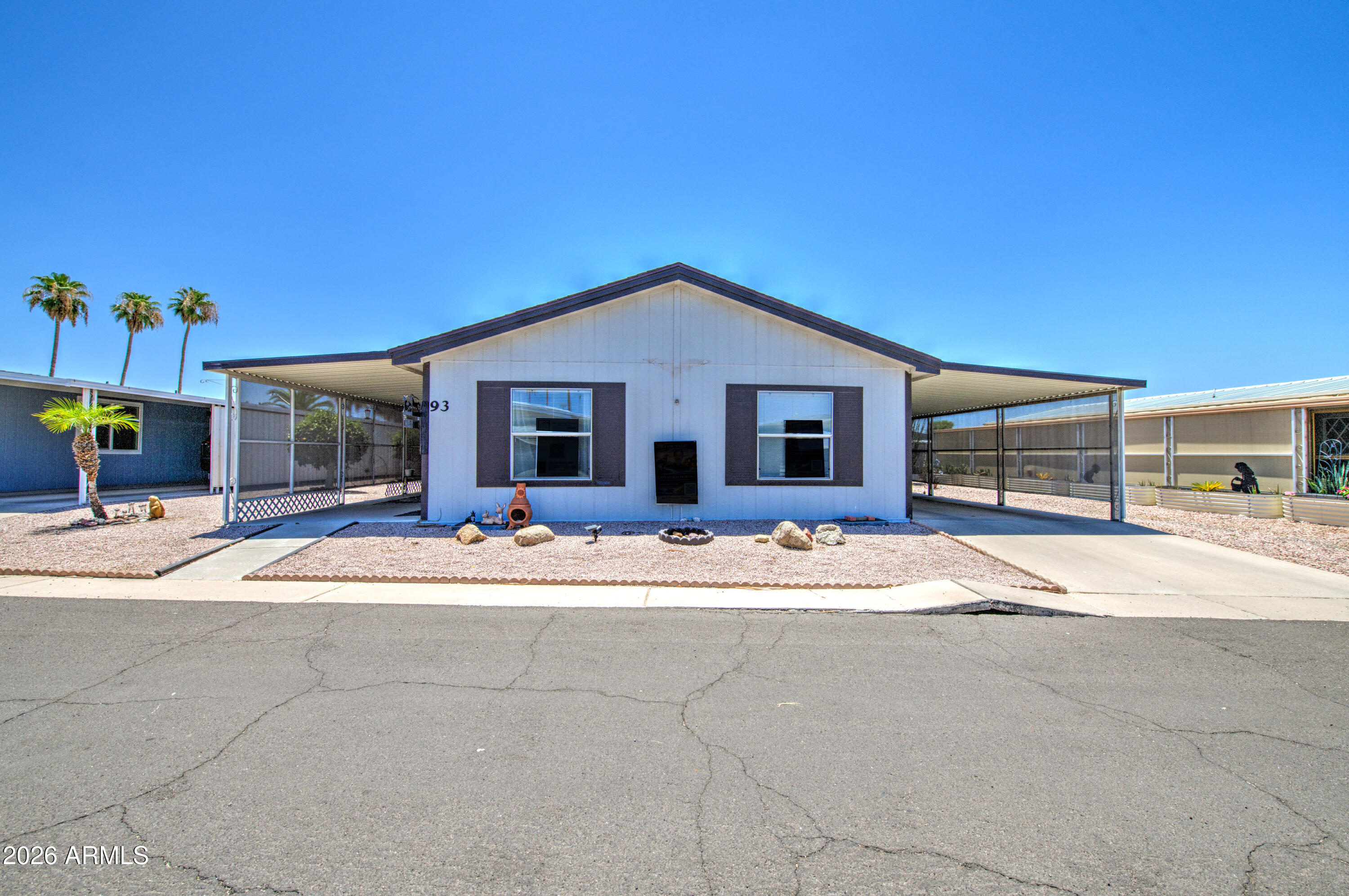 661 S Hawes Road 93