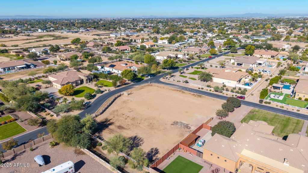 Photo of 19503 E Vallejo Street #9, Queen Creek, AZ 85142 (MLS # 6954980)