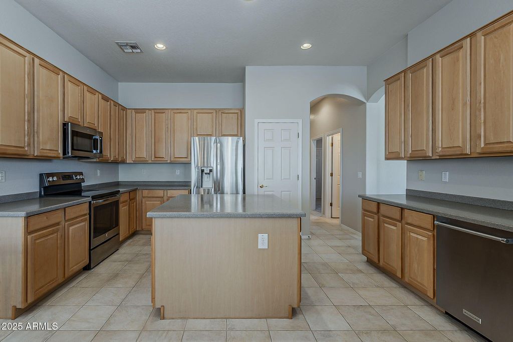 Photo of 3085 S Birch Street, Gilbert, AZ 85295 (MLS # 6909463)