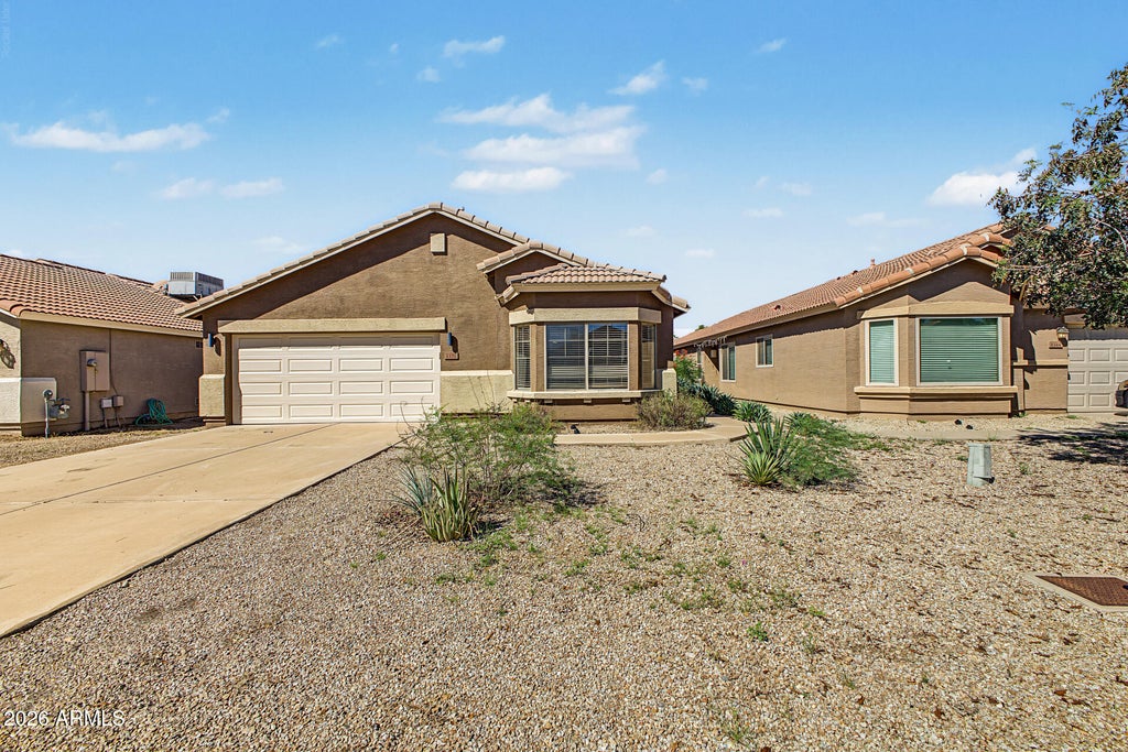 Photo of 1330 E Vernoa Street, San Tan Valley, AZ 85140 (MLS # 7083920)