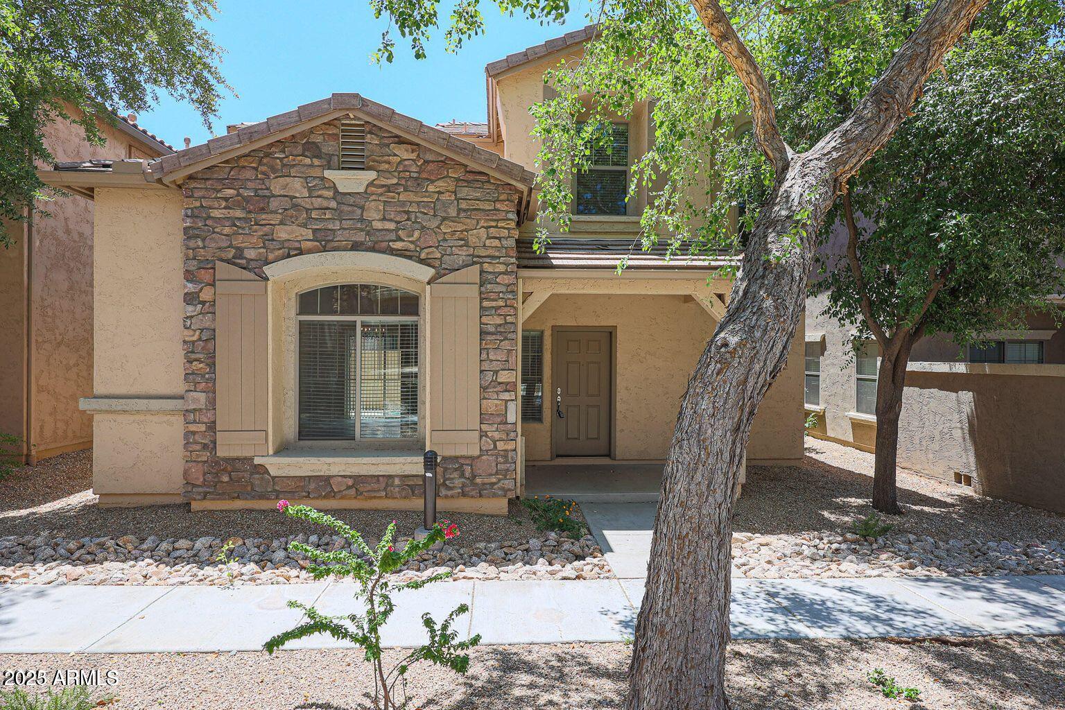 3676 W MUIRFIELD Court