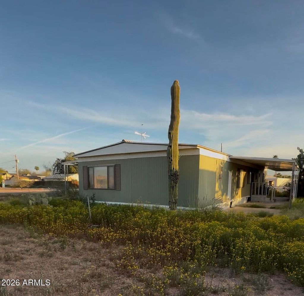 Photo of 2625 W Manzanita Street, Apache Junction, AZ 85120 (MLS # 6999497)