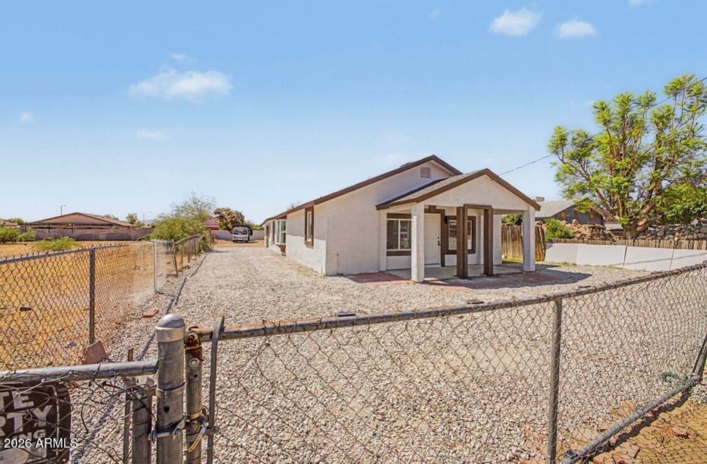 Photo of 13210 N B Street, El Mirage, AZ 85335 (MLS # 7014439)