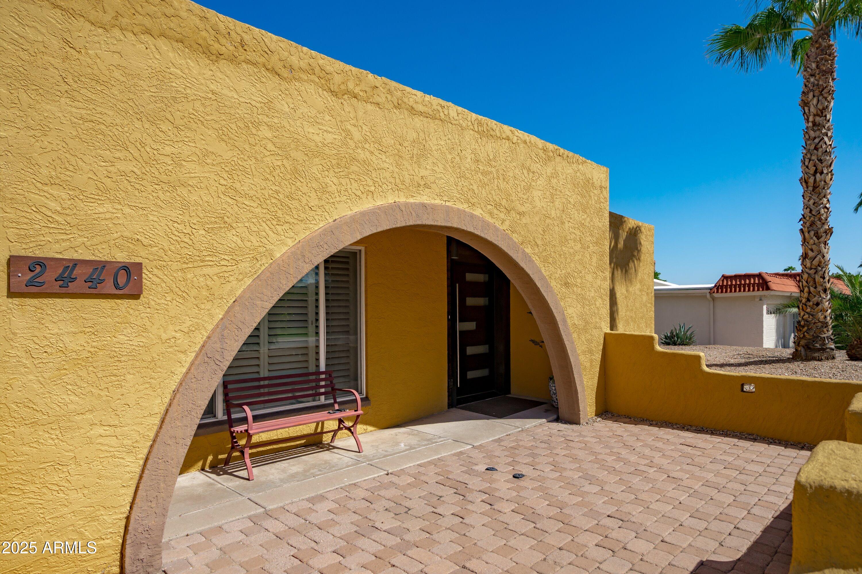 2440 E YUCCA Street