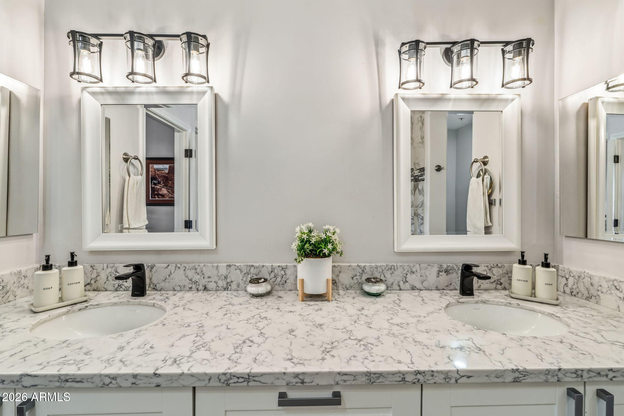 SAGUARO RIDGE CONDOMINIUMS - Residential