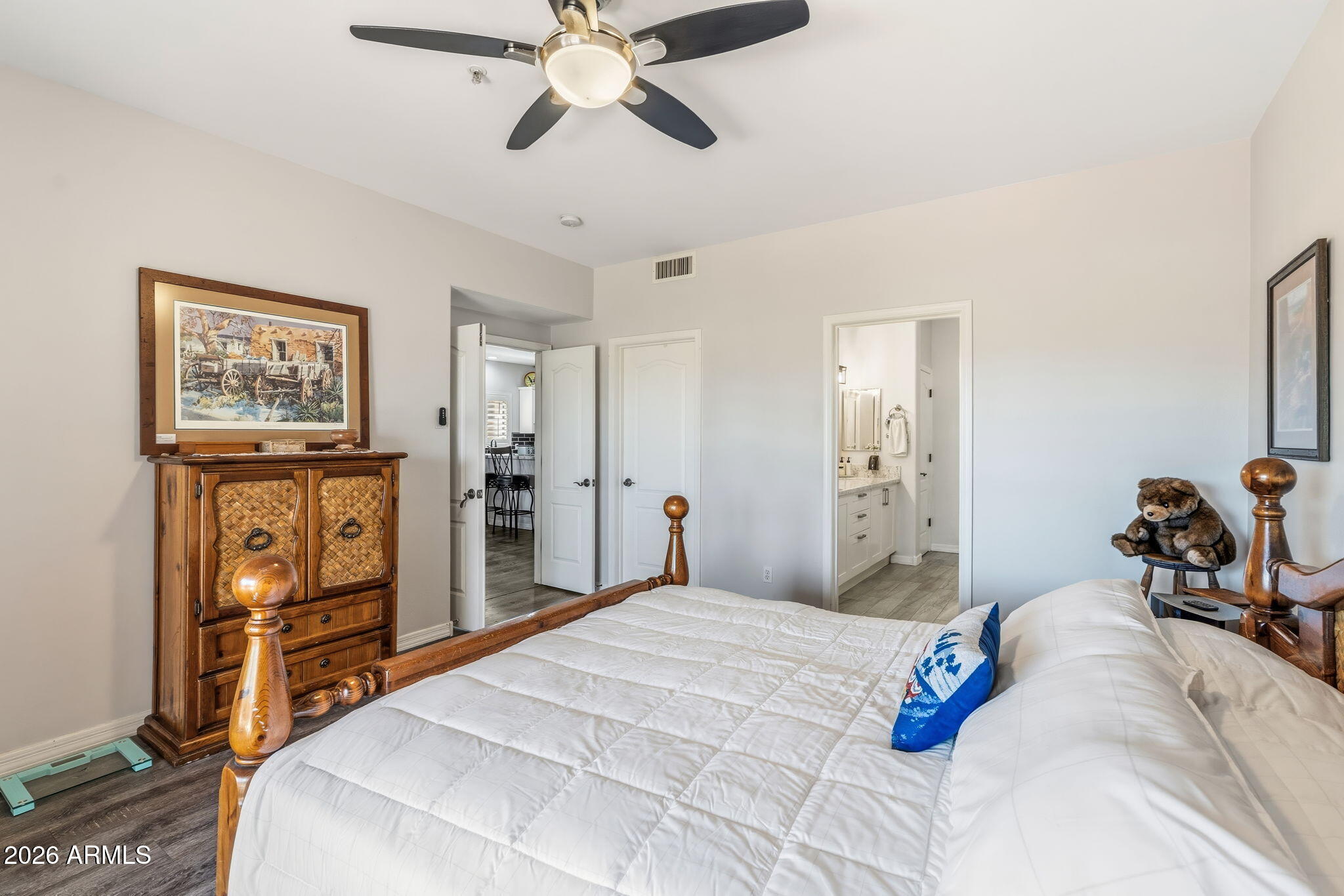 SAGUARO RIDGE CONDOMINIUMS - Residential
