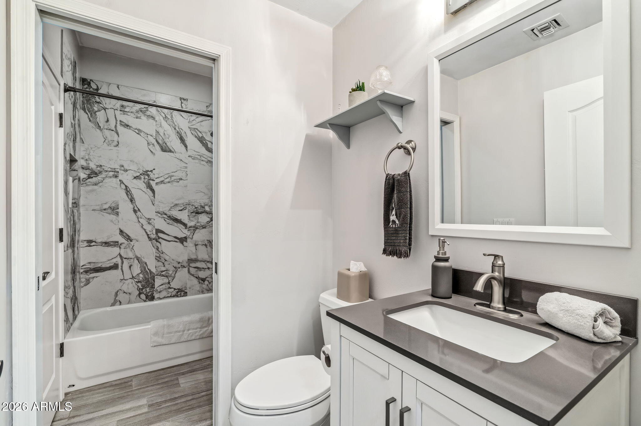 SAGUARO RIDGE CONDOMINIUMS - Residential