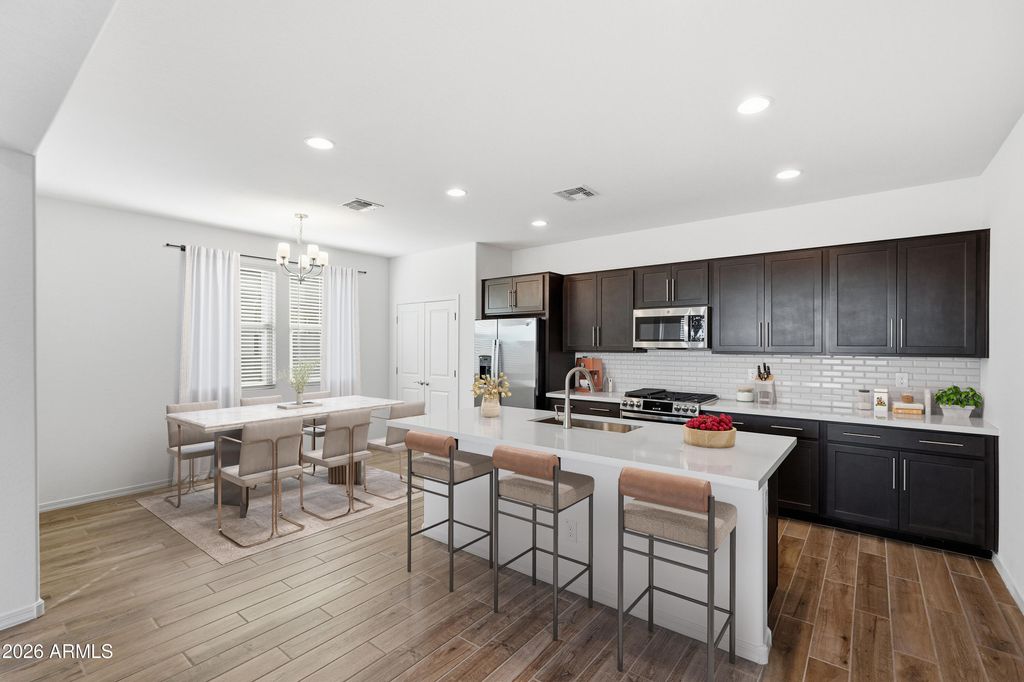 Photo of 10050 W Piccadilly Road, Avondale, AZ 85392 (MLS # 6975154)