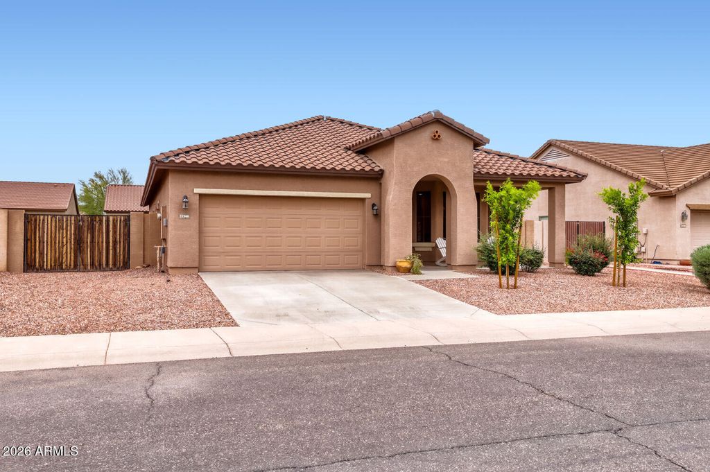 Photo of 11944 W Country Club Trail, Sun City, AZ 85373 (MLS # 7010570)