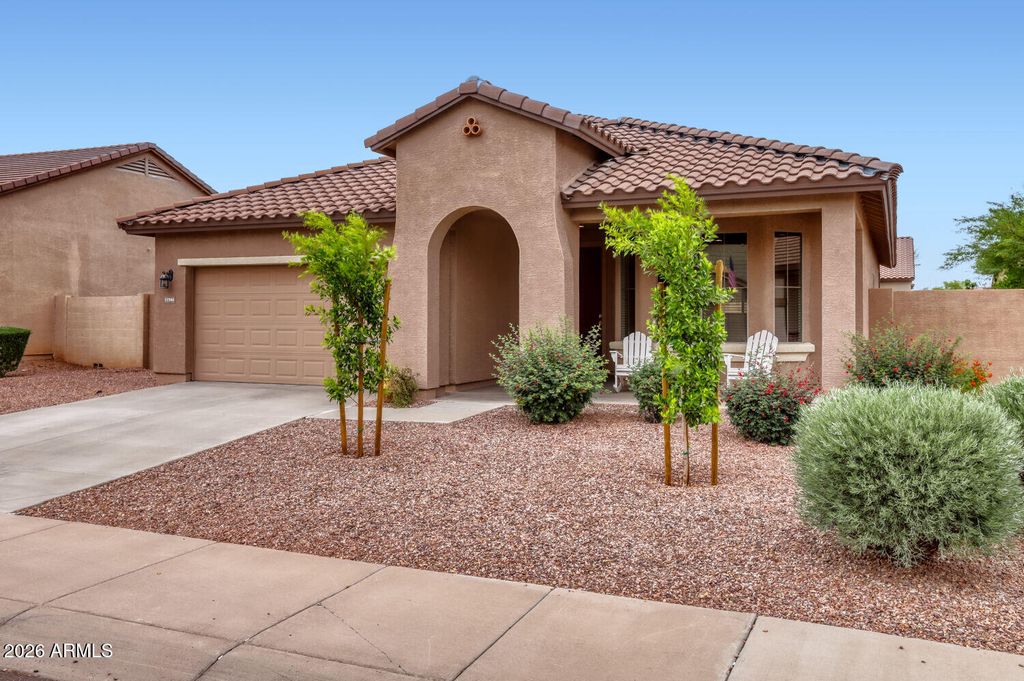 Photo of 11944 W Country Club Trail, Sun City, AZ 85373 (MLS # 7010570)