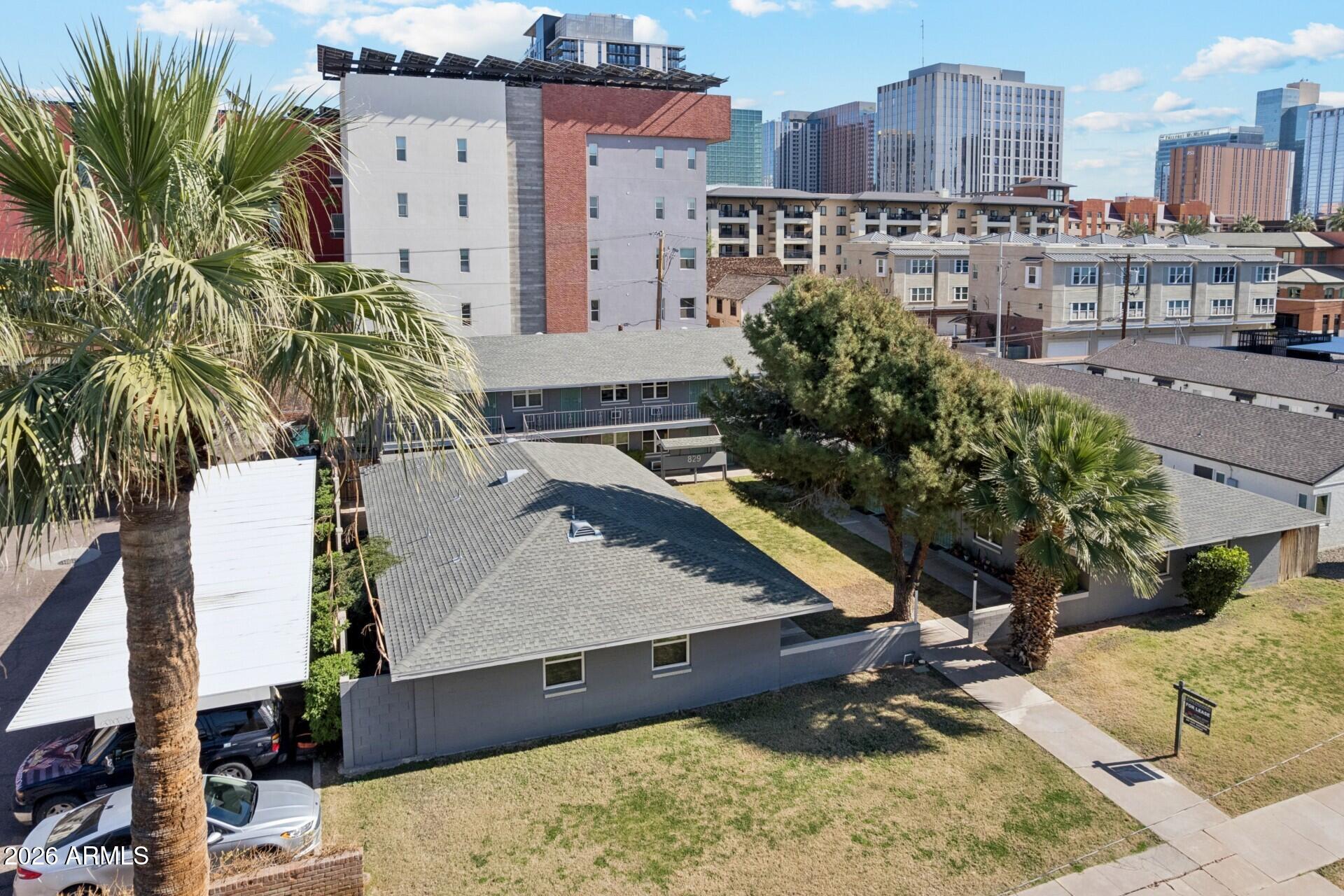 829 N 4TH Avenue Multi