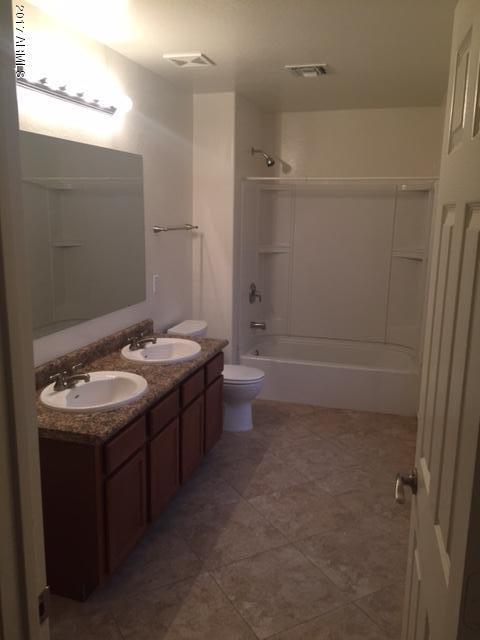 5049 E ROY ROGERS Road