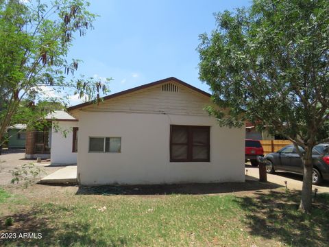 MLS: 6870942