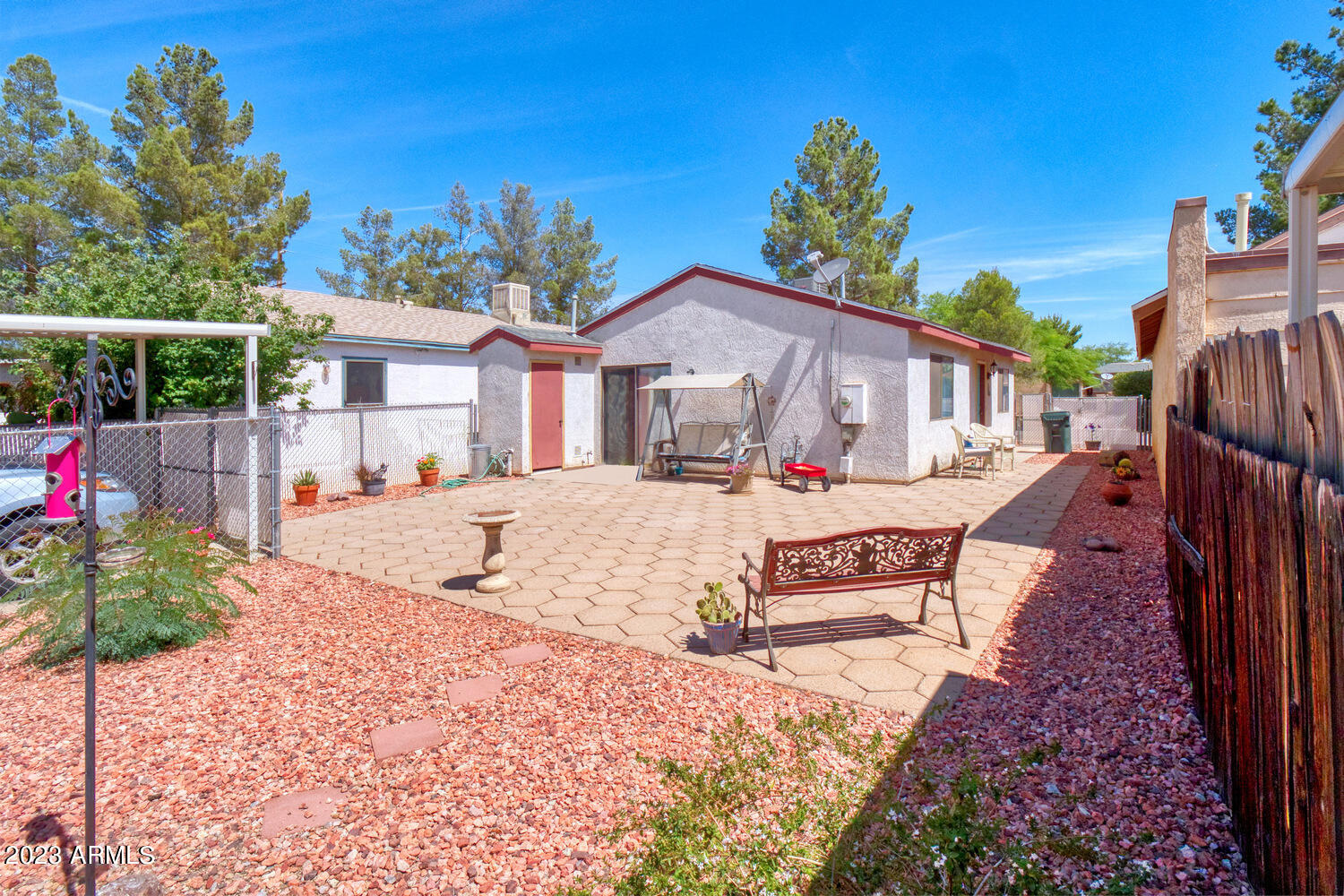 DESERT SHADOWS - Residential