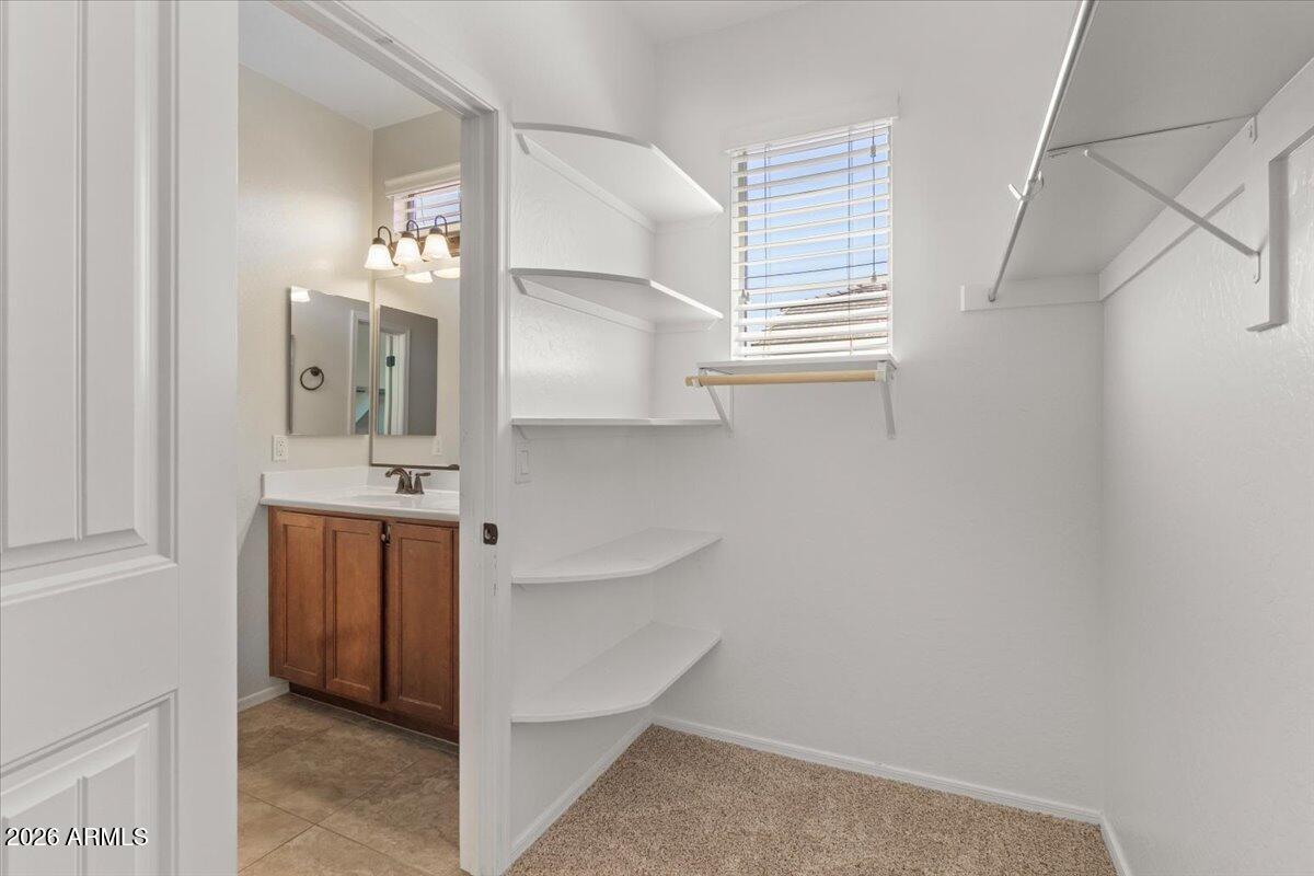 4636 E MAPLEWOOD Street