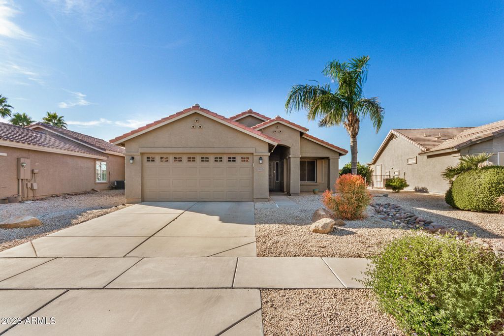 Photo of 542 N Santiago Trail, Casa Grande, AZ 85194 (MLS # 6972584)