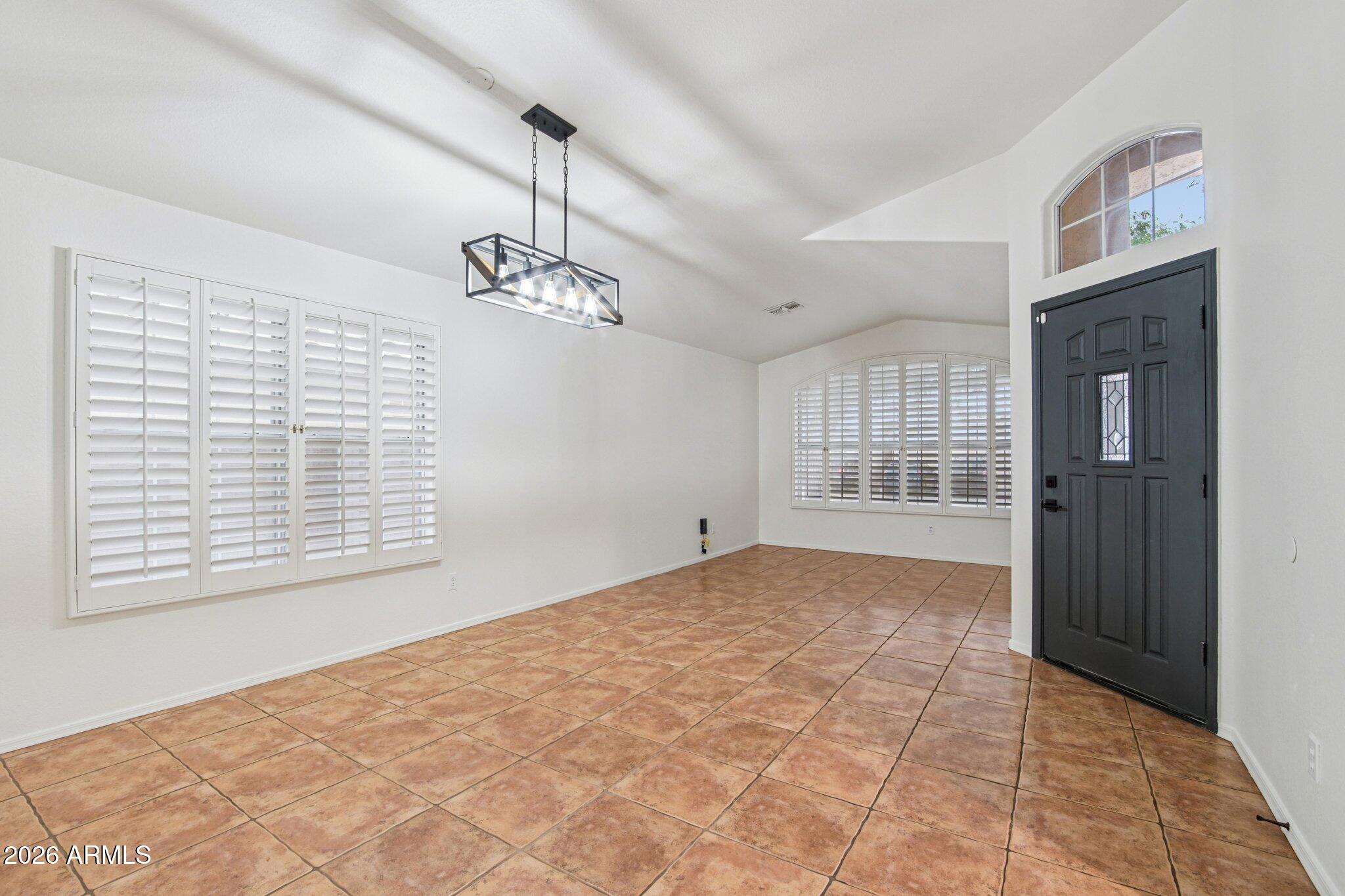 3232 E BROOKWOOD Court