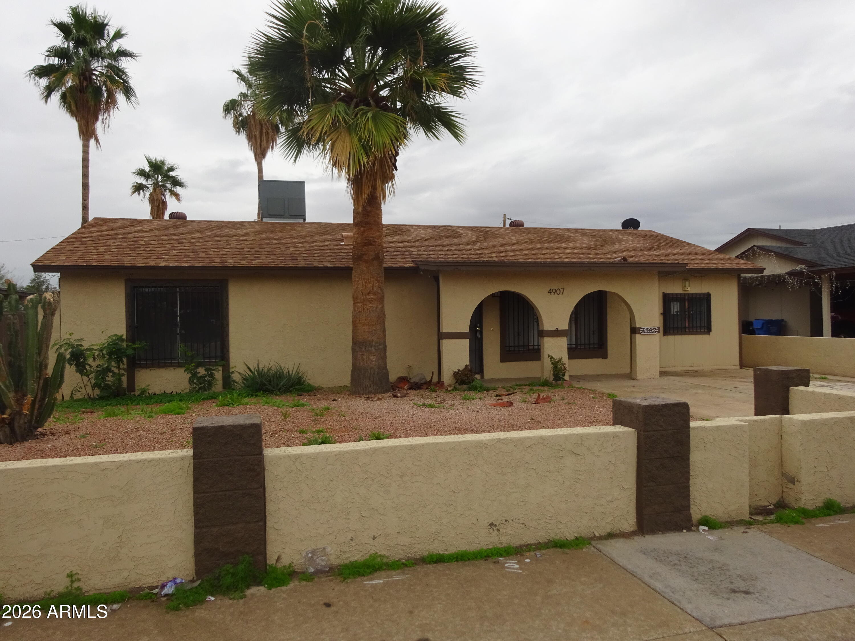 4907 W VERNON Avenue