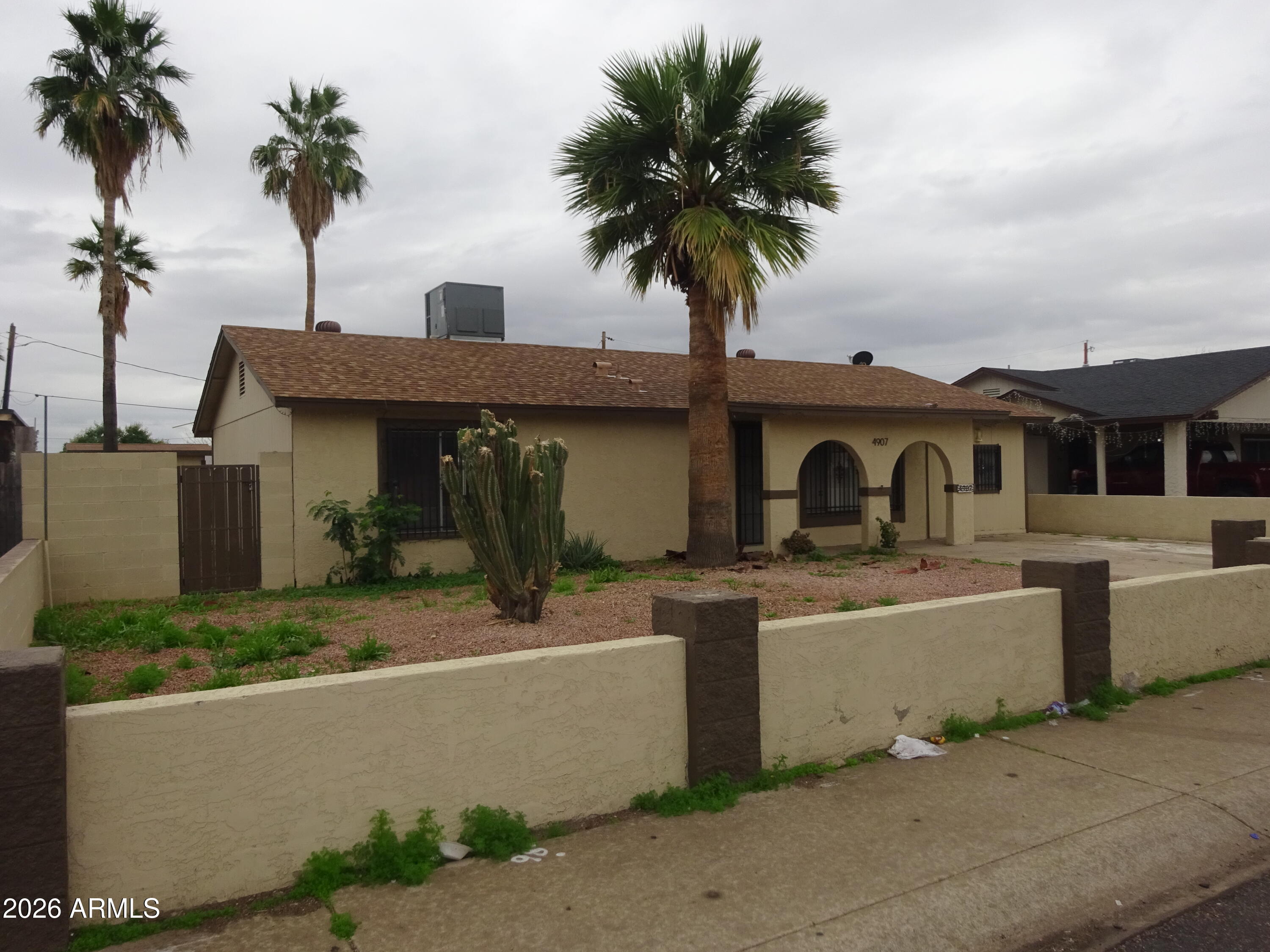 4907 W VERNON Avenue