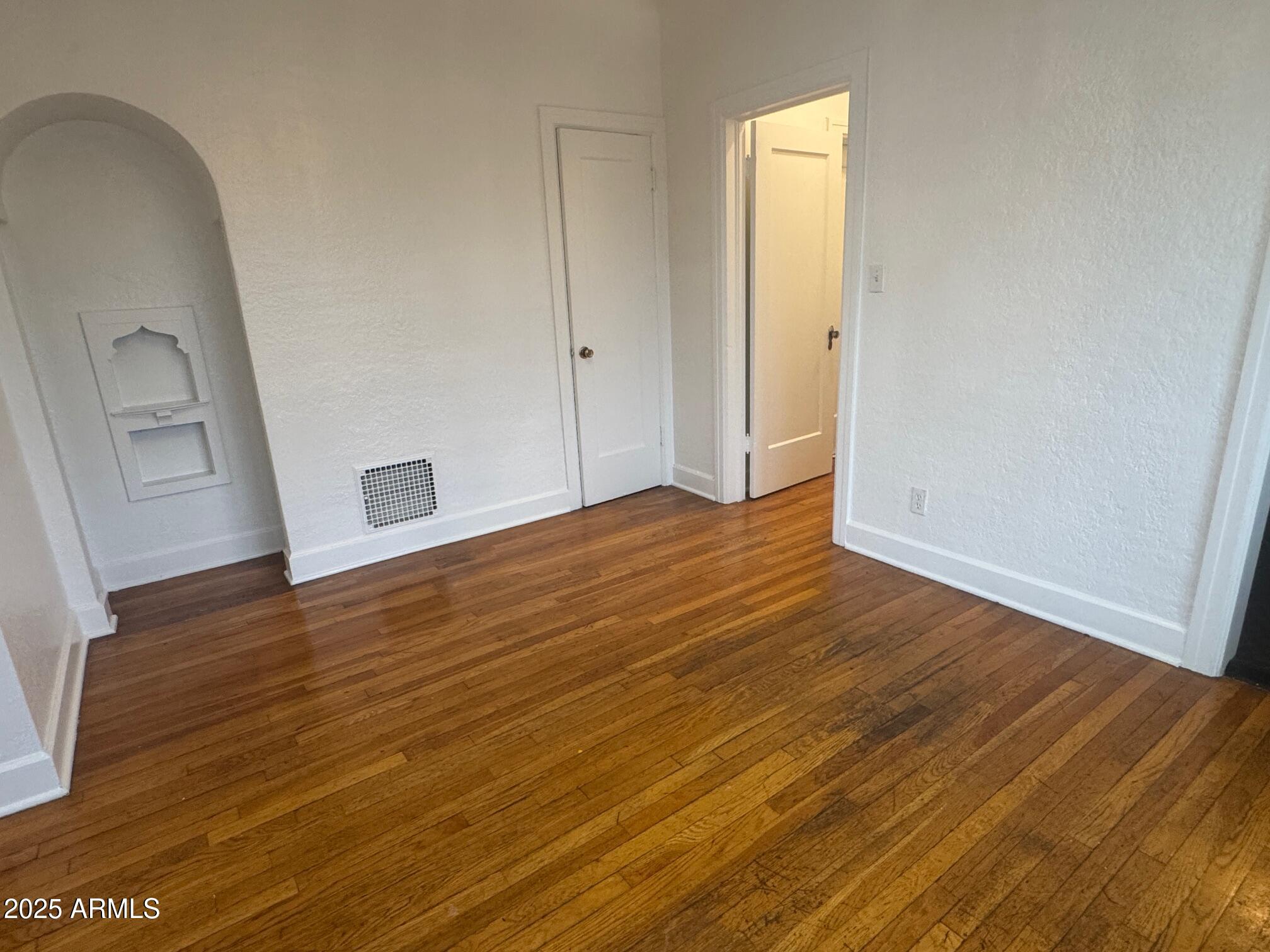 541 W MONTE VISTA Road Apt 3