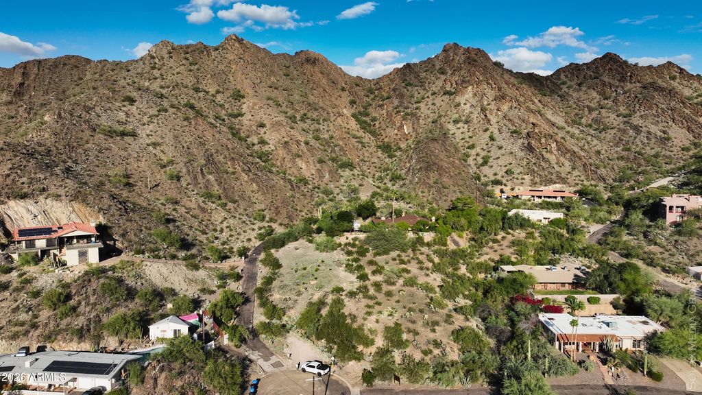 Photo of 1836 E Cinnabar Avenue #'''-''', Phoenix, AZ 85020 (MLS # 7007760)