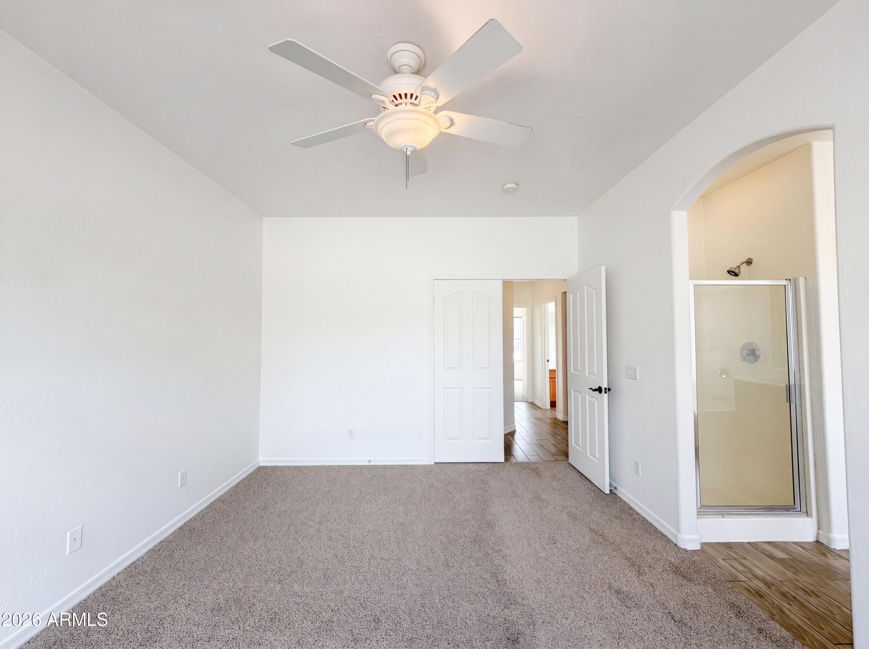 606 W BEAUTIFUL Lane