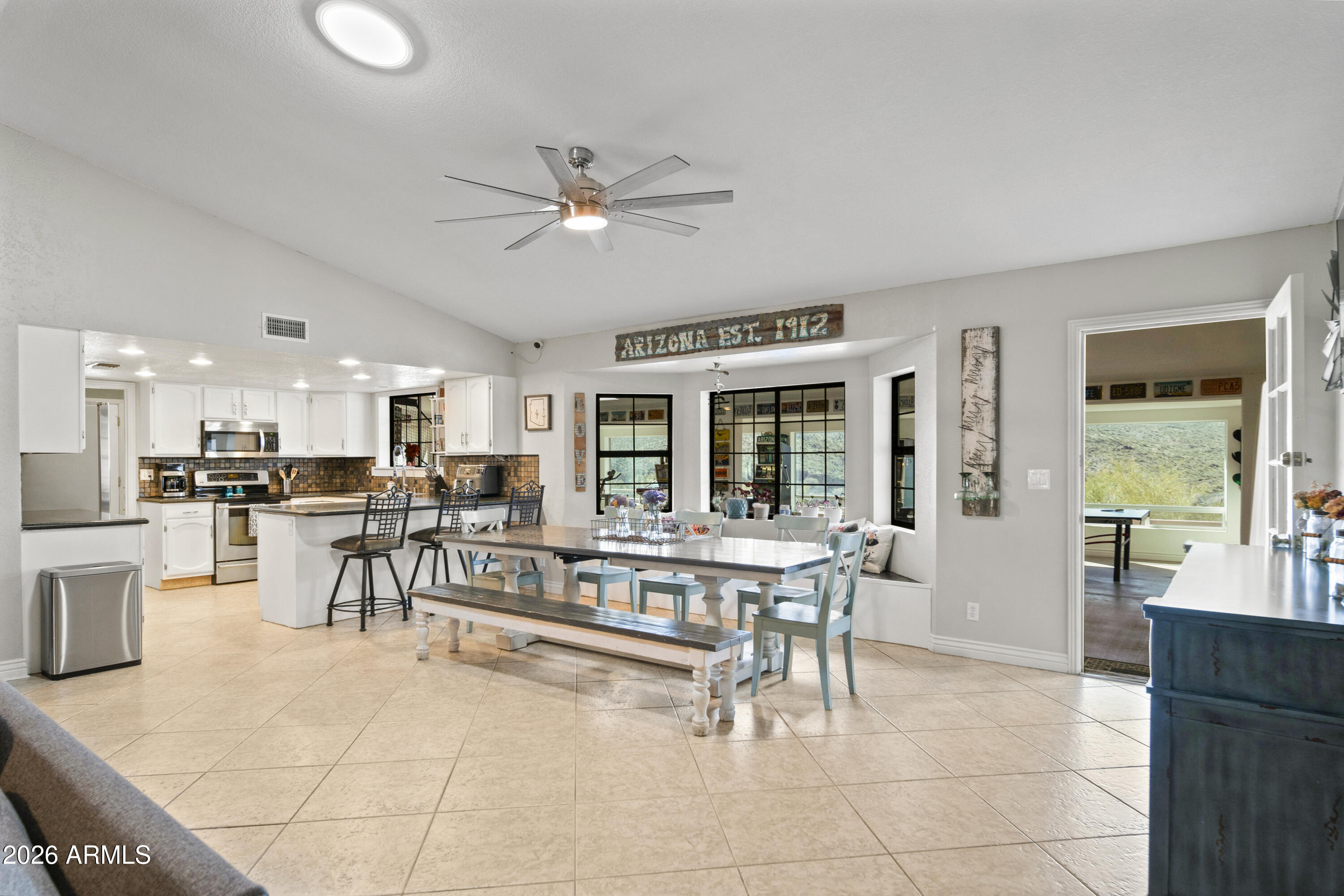 Homes for Sale in Queen Creek Arizona 4 28432 W HIGHWAY 60 --