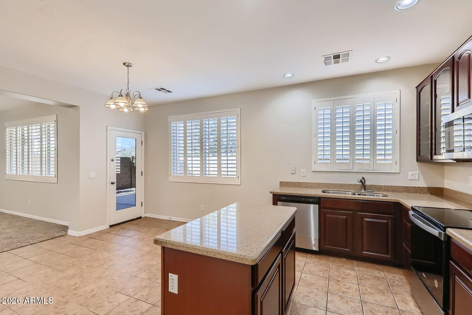 17456 W MAUNA LOA Lane