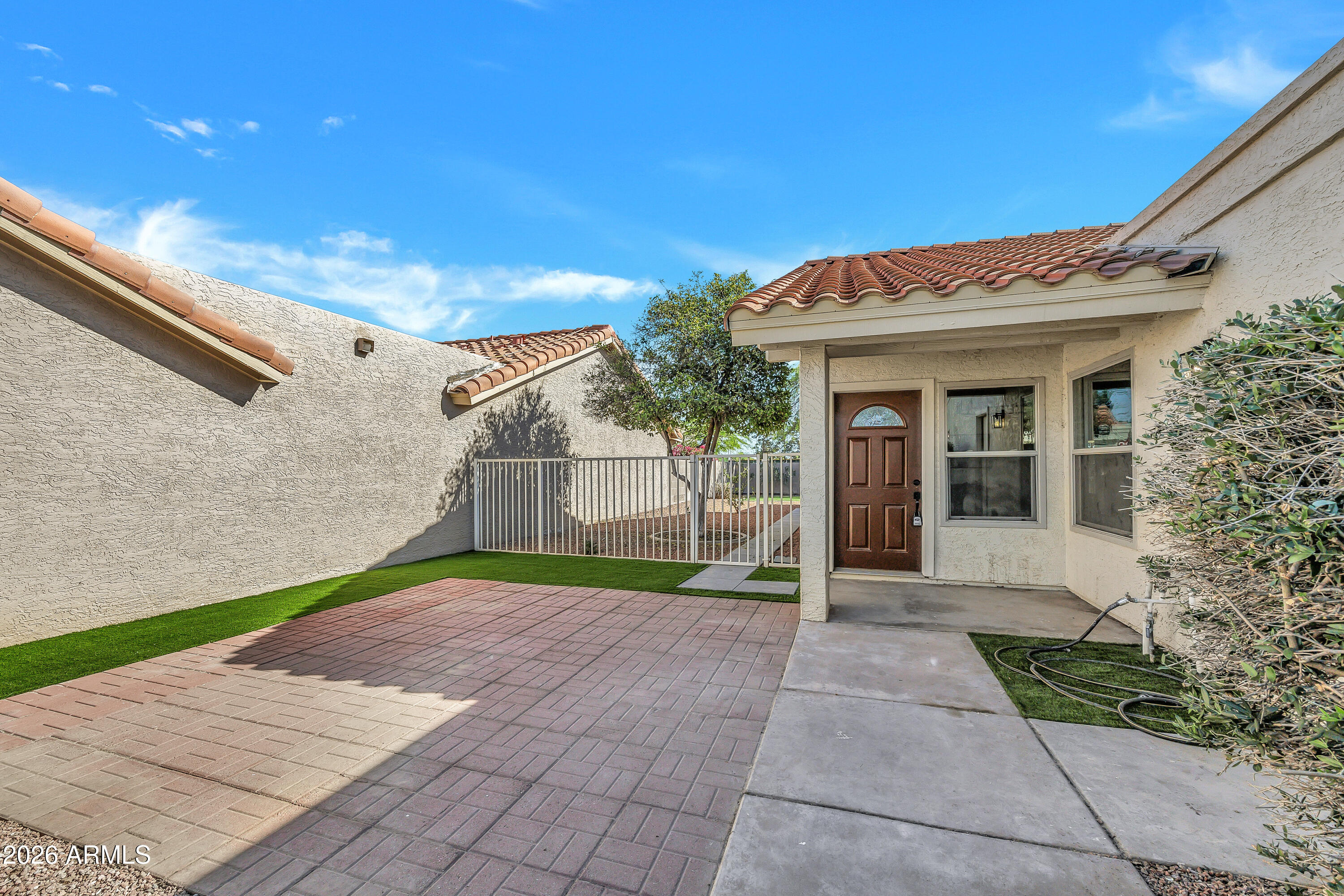 2151 W IRONWOOD Drive