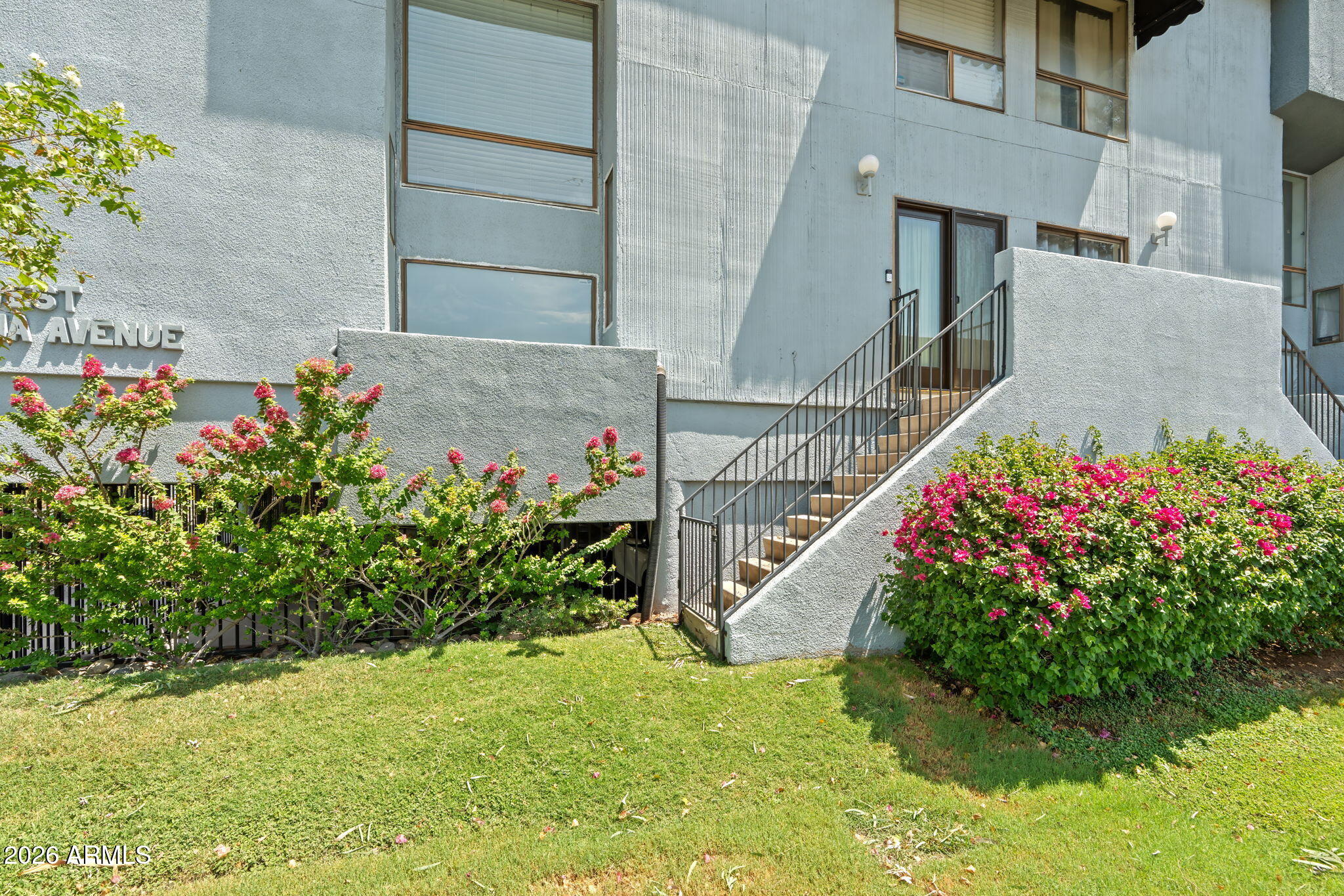 2 W GEORGIA Avenue 9