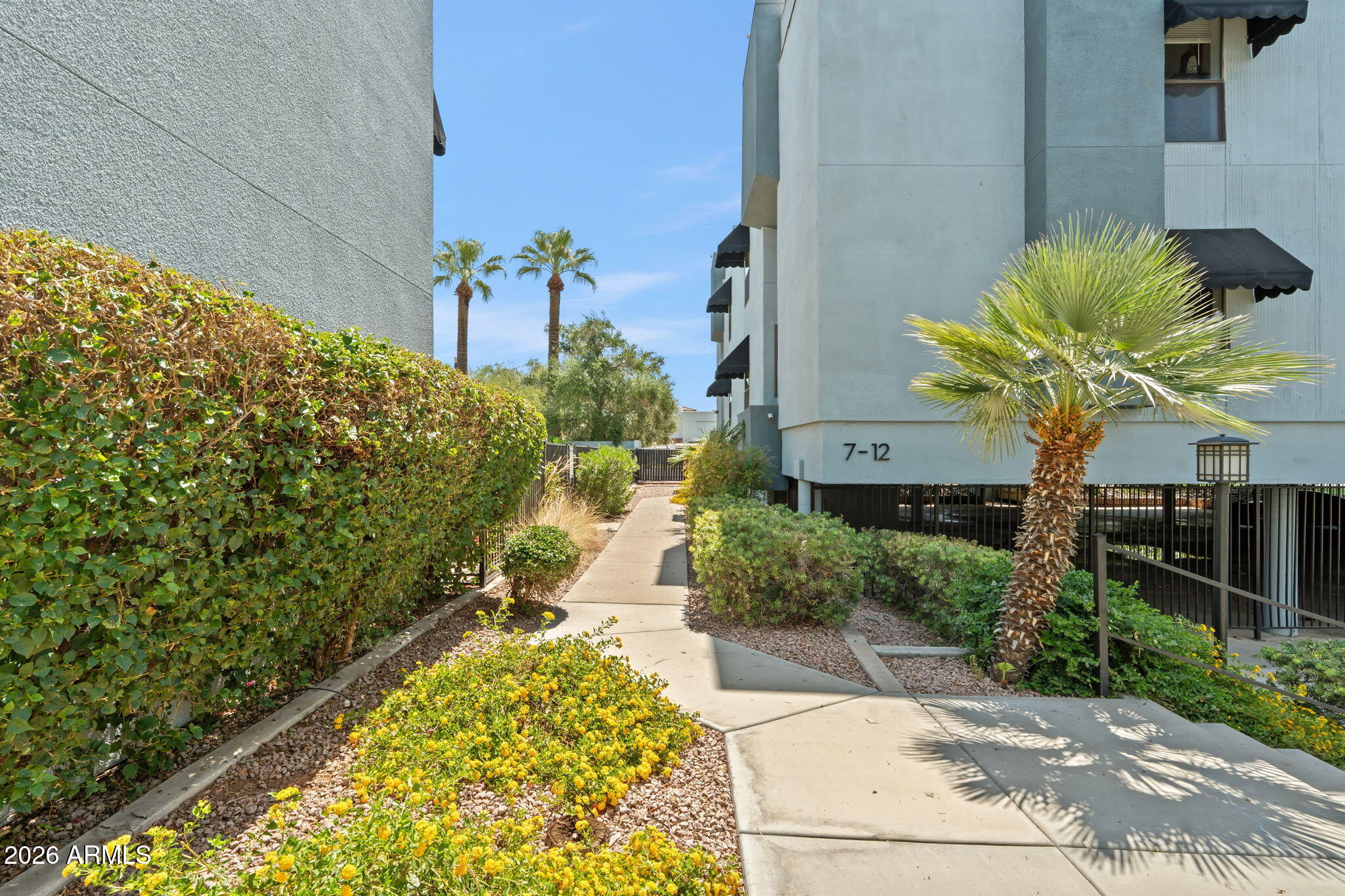 2 W GEORGIA Avenue 9