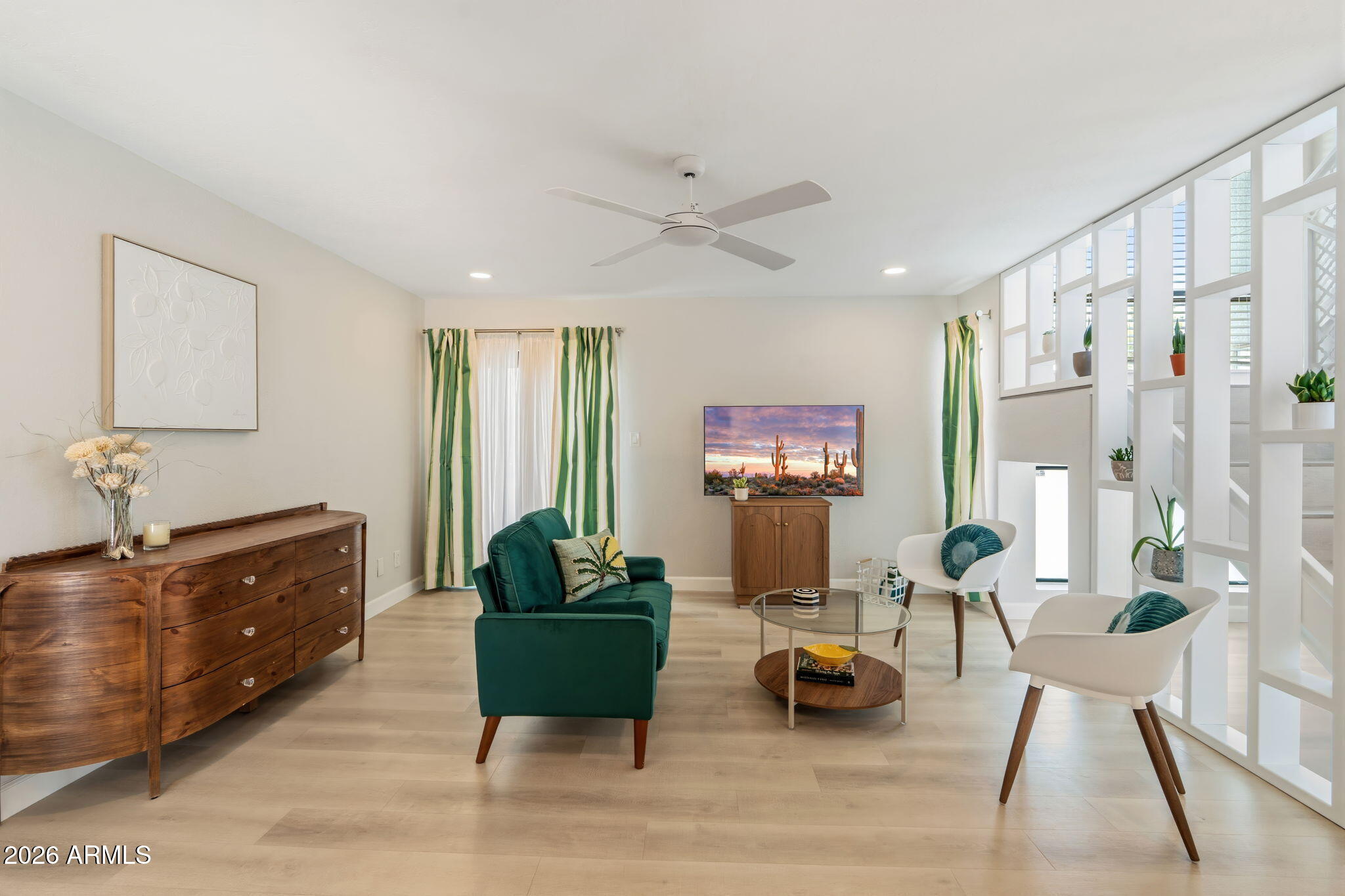 2 W GEORGIA Avenue 9