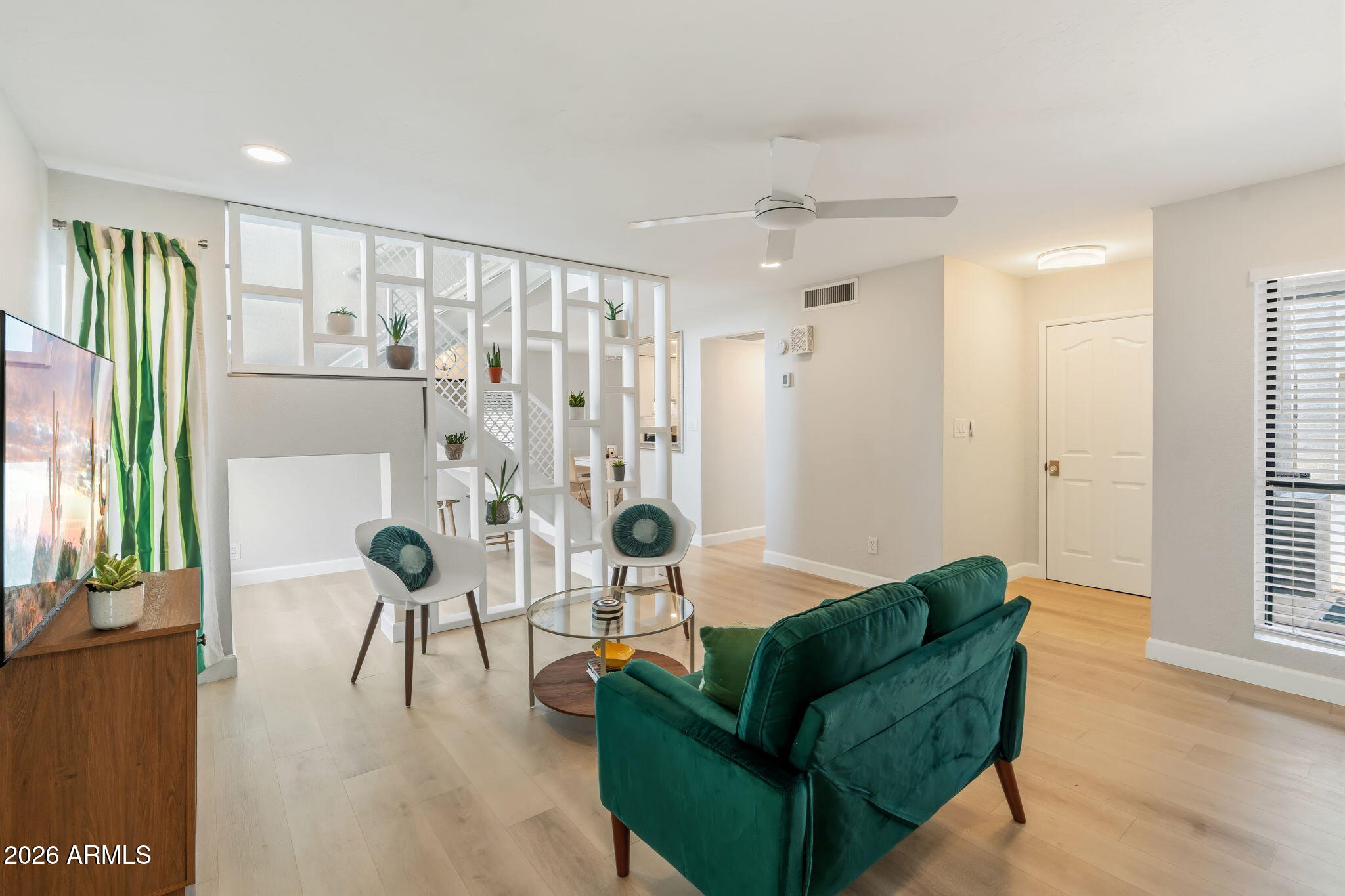 2 W GEORGIA Avenue 9