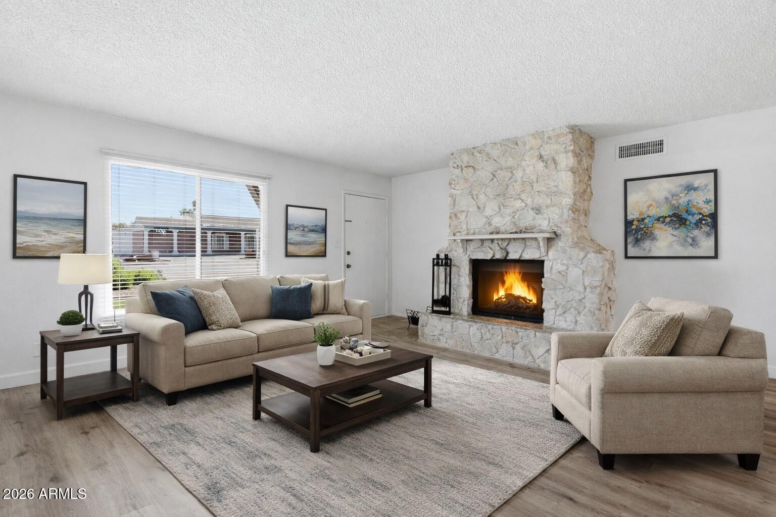 5902 N GRANITE REEF Road