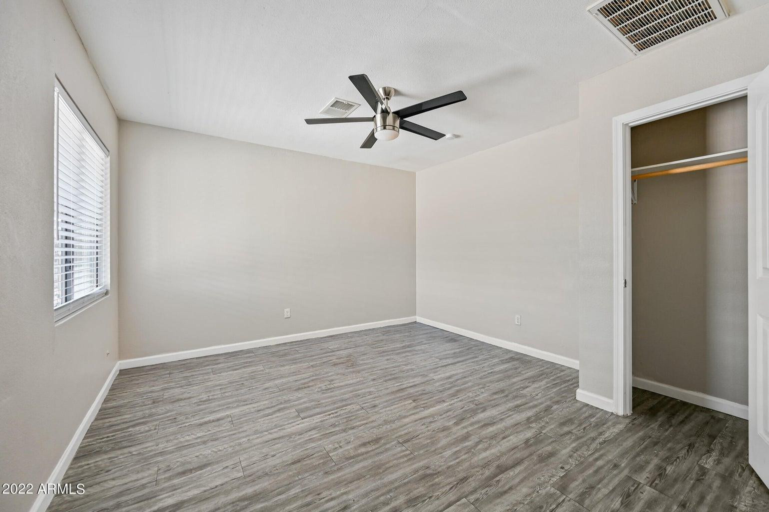 1744 W GLENDALE Avenue Apt 3