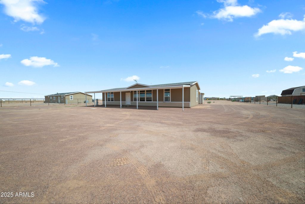 Photo of 4757 N Tweedy Road, Casa Grande, AZ 85194 (MLS # 6920852)