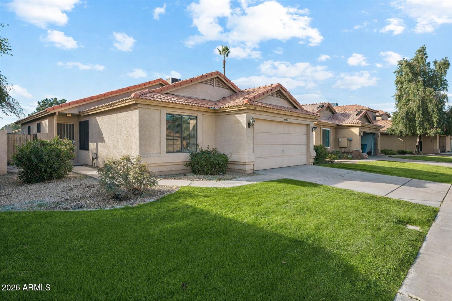 4425 E HIDDENVIEW Drive