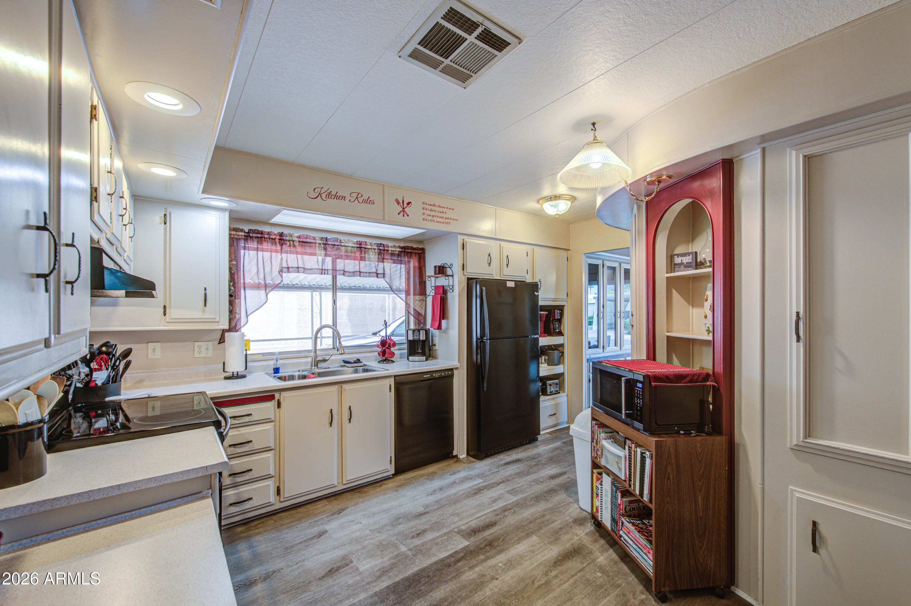 3104 E Broadway Road 344