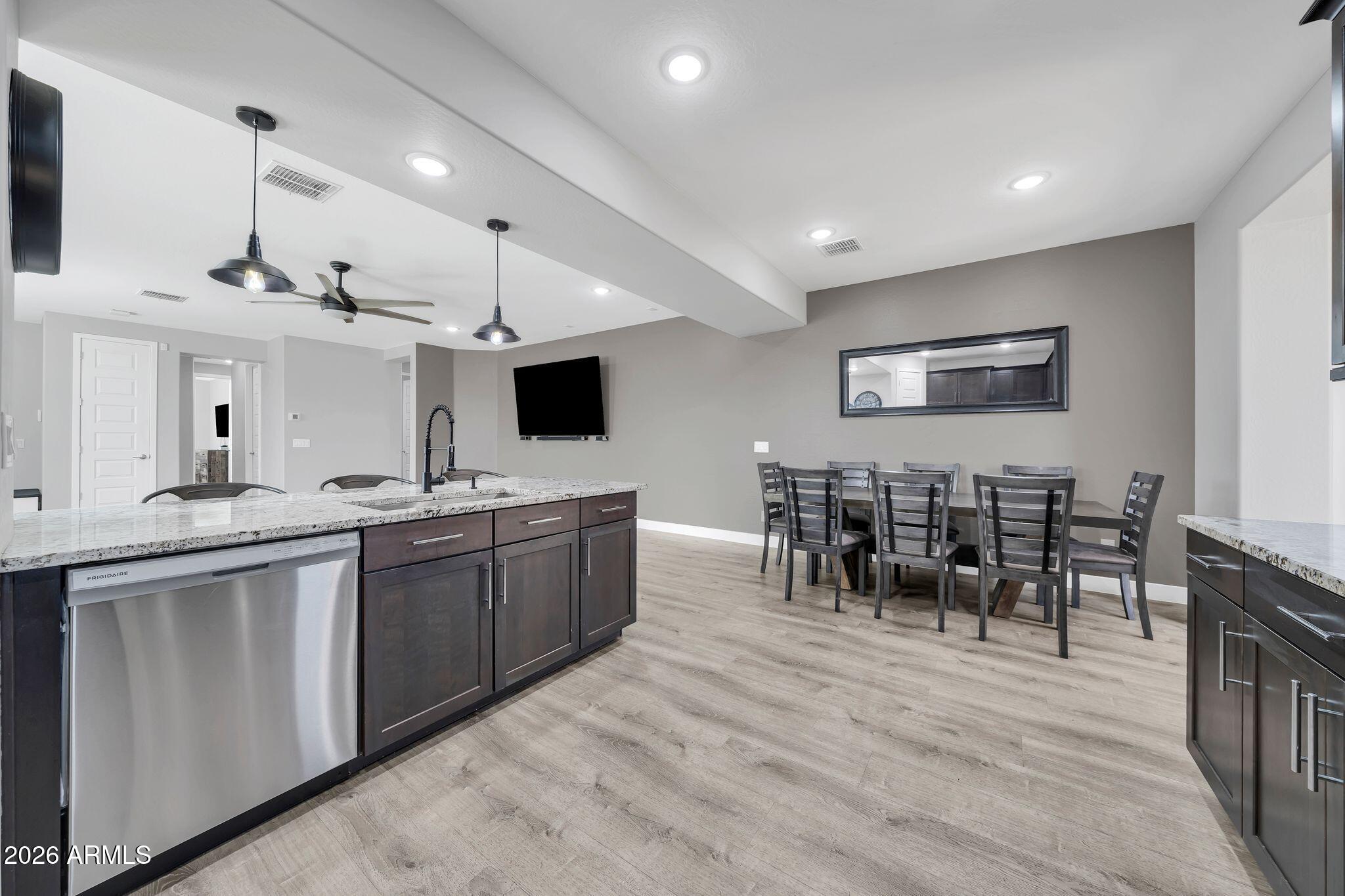 16516 W ALAMEDA Road