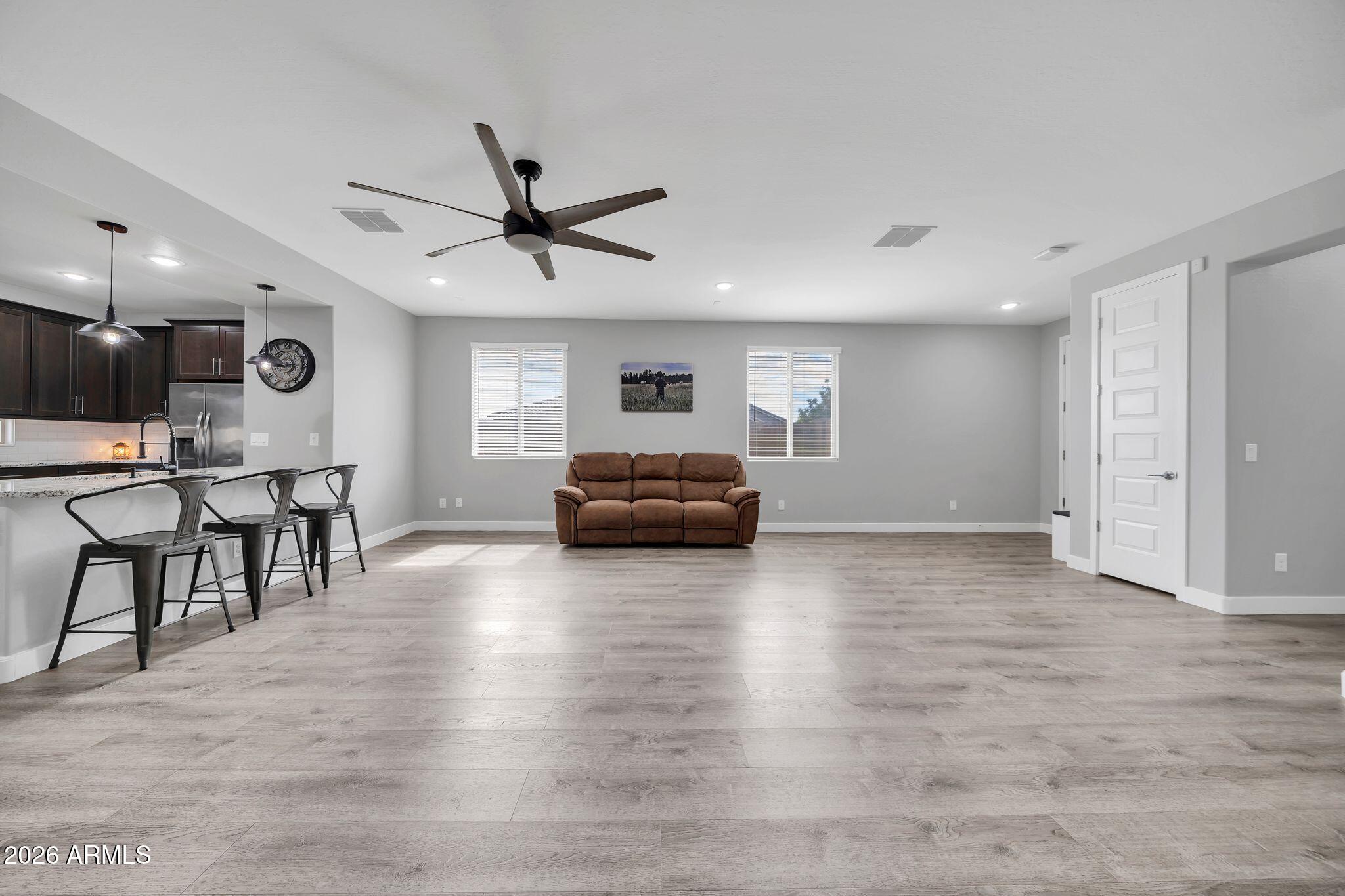 16516 W ALAMEDA Road