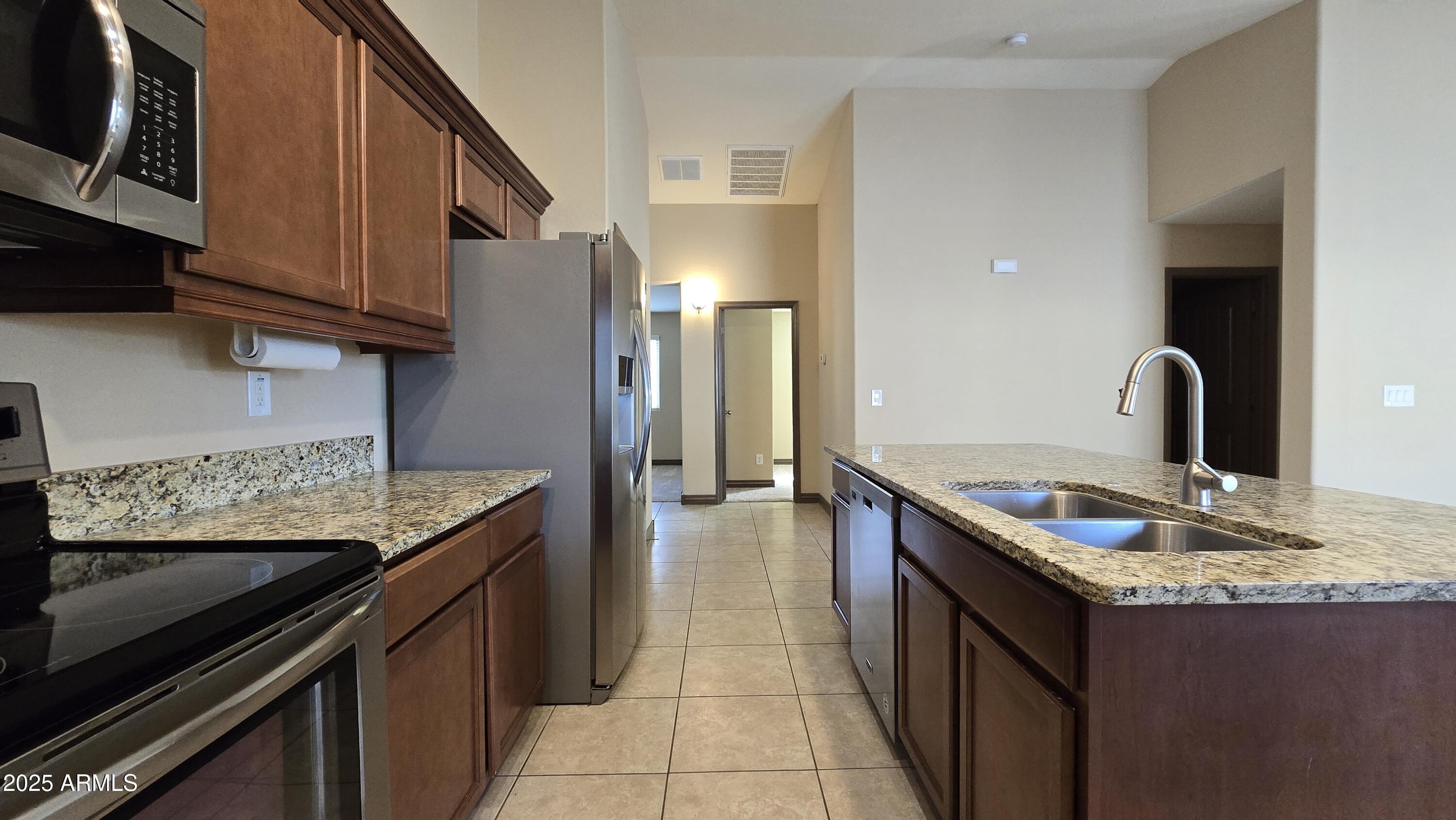 1845 N MANDEVILLE Lane